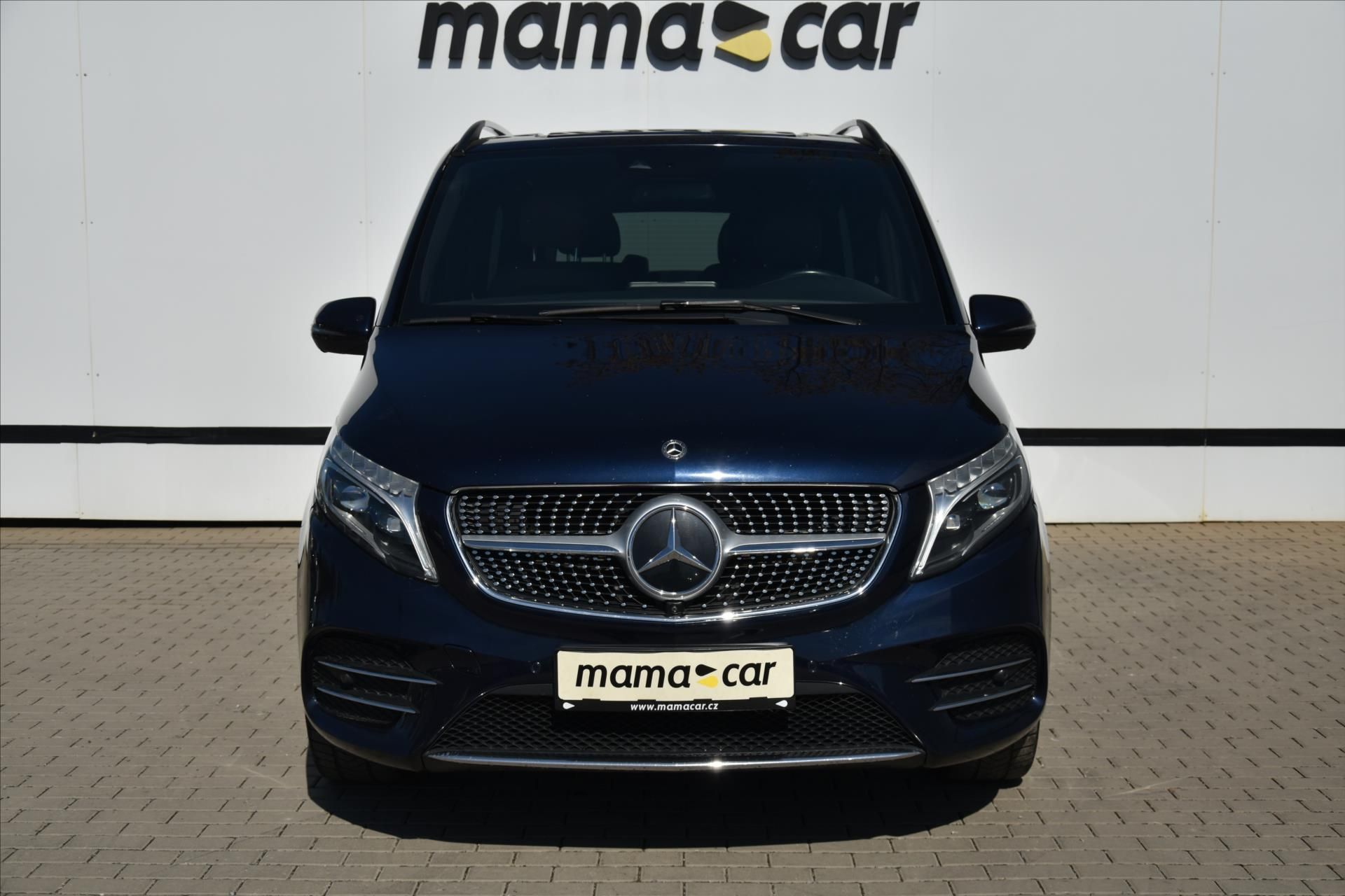 Mercedes-Benz Třídy V, 300d 4MATIC AMG LONG AVANTGARD - fotka 2
