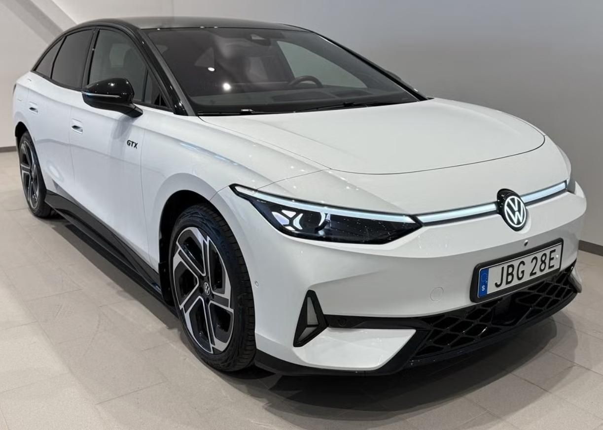 Volkswagen ID.7, GTX Tourer SoH 97% 360 HuD Taž