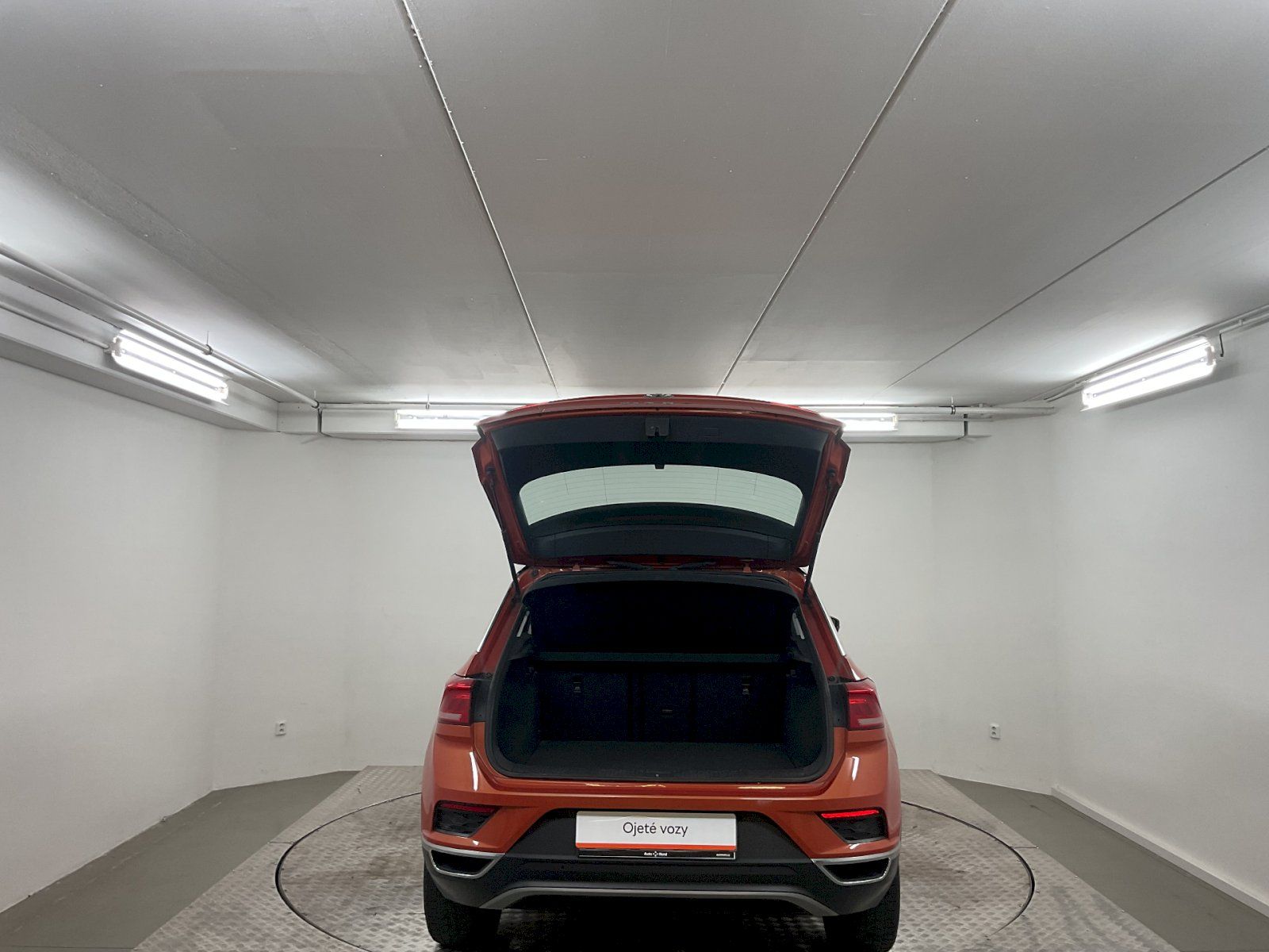 Volkswagen T-Roc, 1,5TSI 110kW Design 7DSG - fotka 6