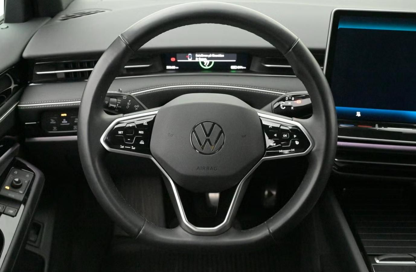 Volkswagen ID.7 Tourer, Pro SoH 96% 360kam HuD Tažné - fotka 6
