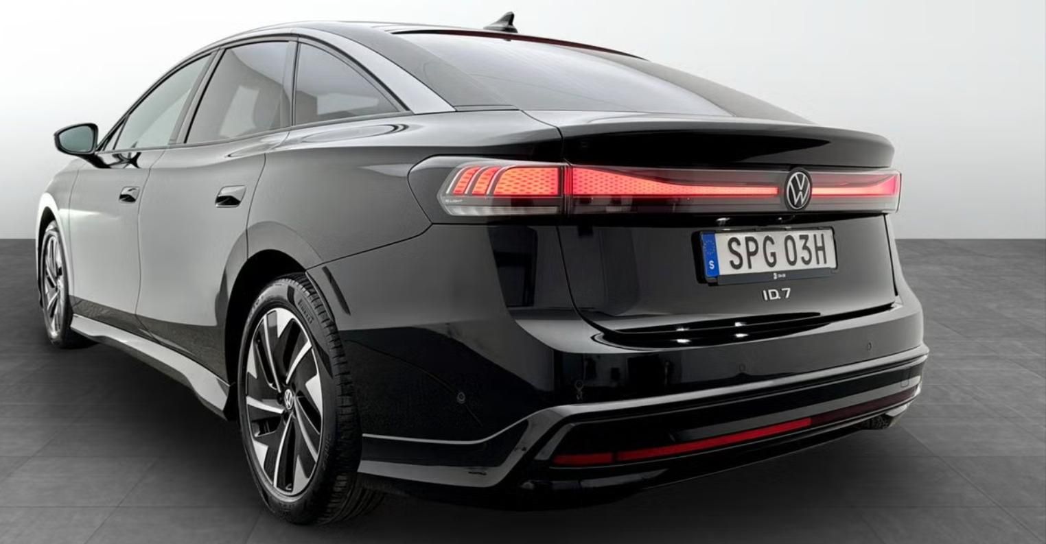 Volkswagen ID.7, Pro Masáž 360k HuD Taž. Matrix - fotka 3