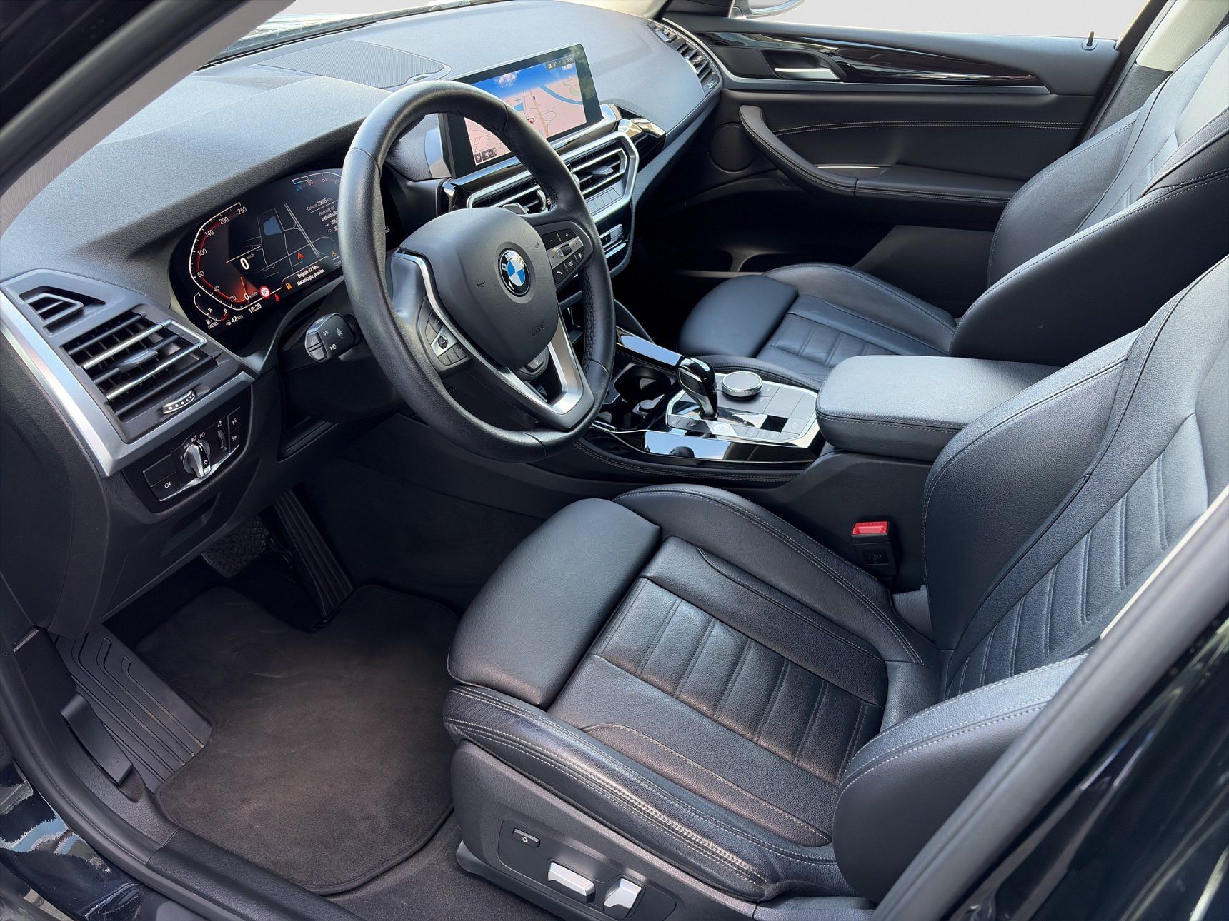 BMW X4, xDrive20d, SAV/SUV - fotka 5