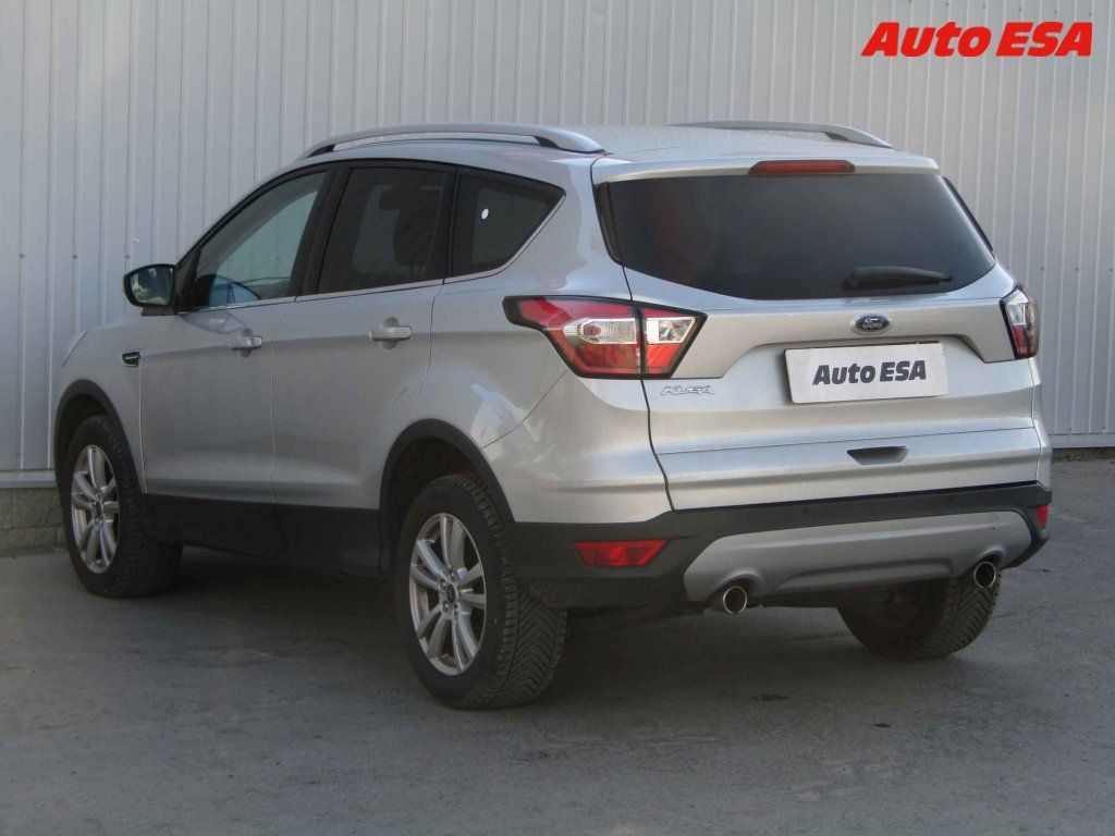 Ford Kuga, 1.5 EB,navi - fotka 6