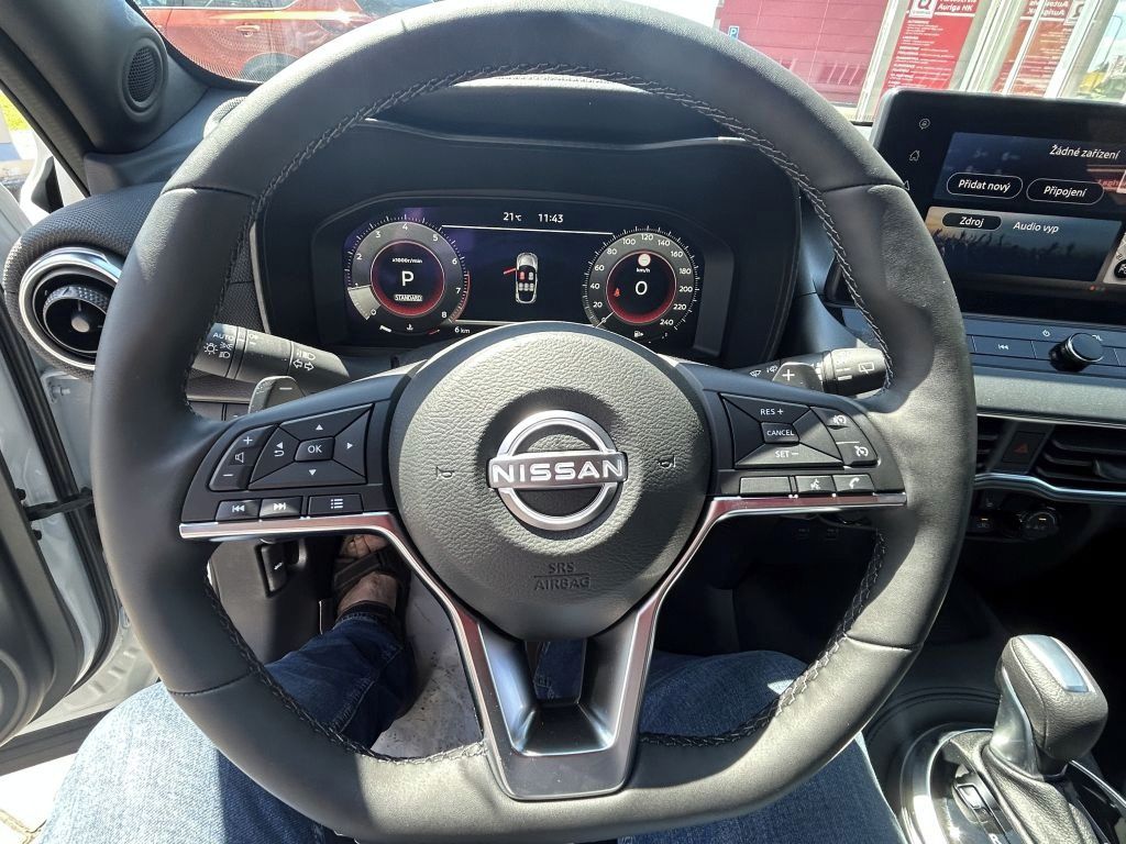 Nissan Juke, 1.0i  AT N-Connecta Navig Cold - fotka 5