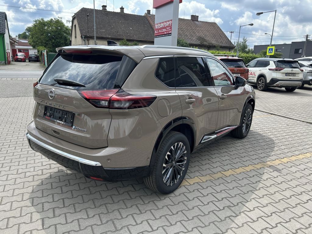 Nissan X-Trail, e-Pow 213HP e-4ORCE Tek mod26 - fotka 4