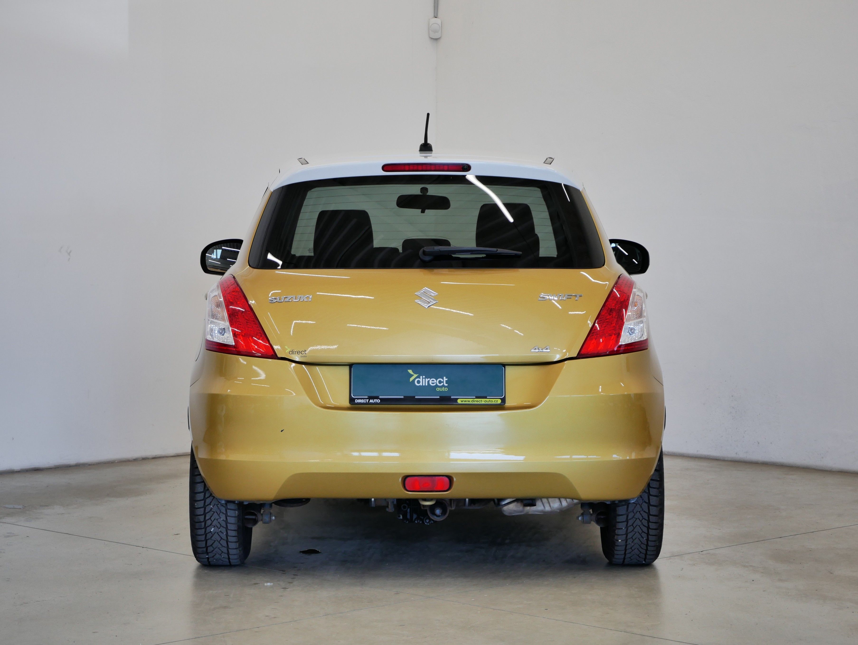 Suzuki Swift, 1.2 i 66 kW Comfort - fotka 6
