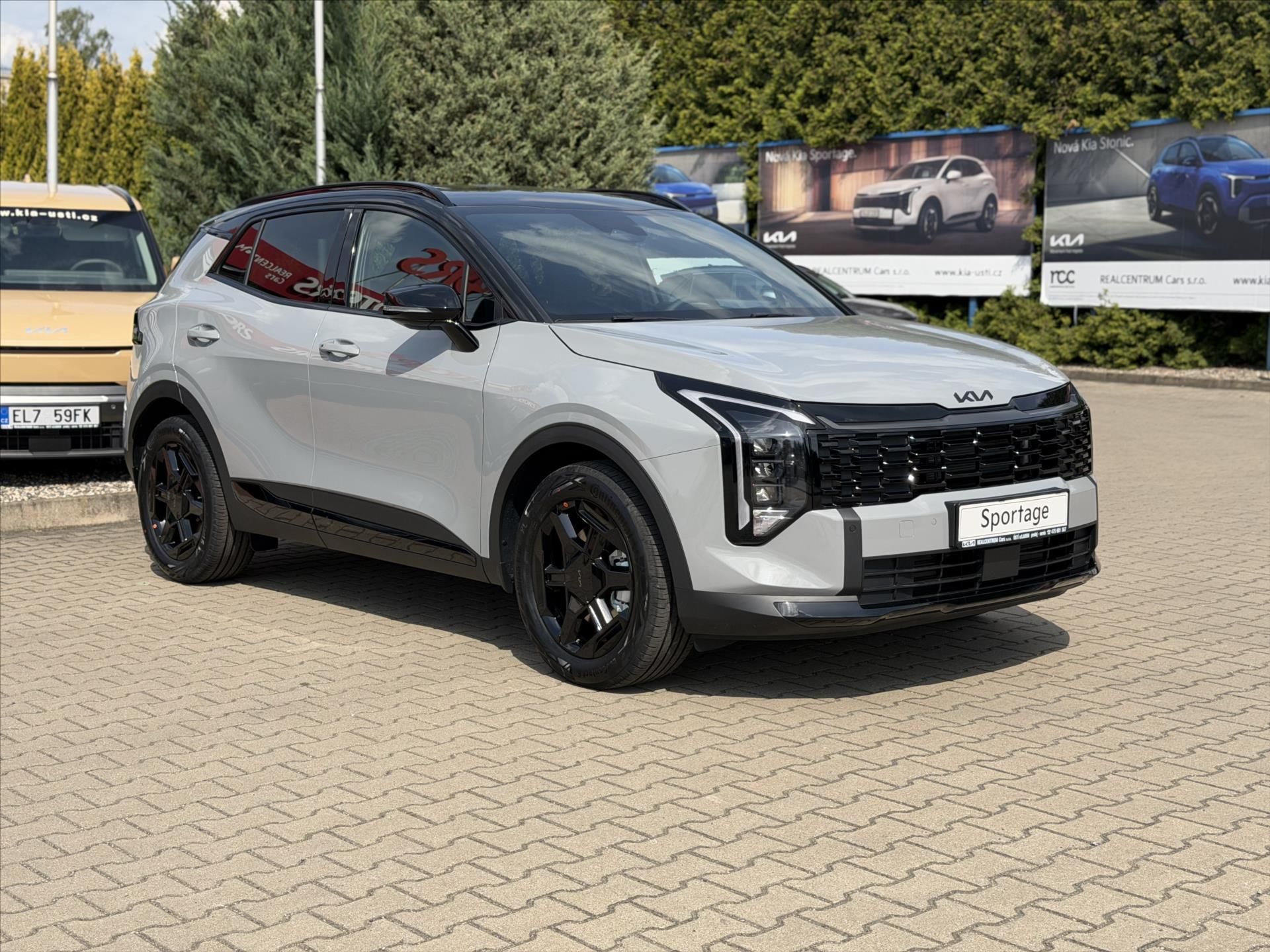 Kia Sportage, 1,6 T-GDi 7DCT BLACK EDITION - fotka 3