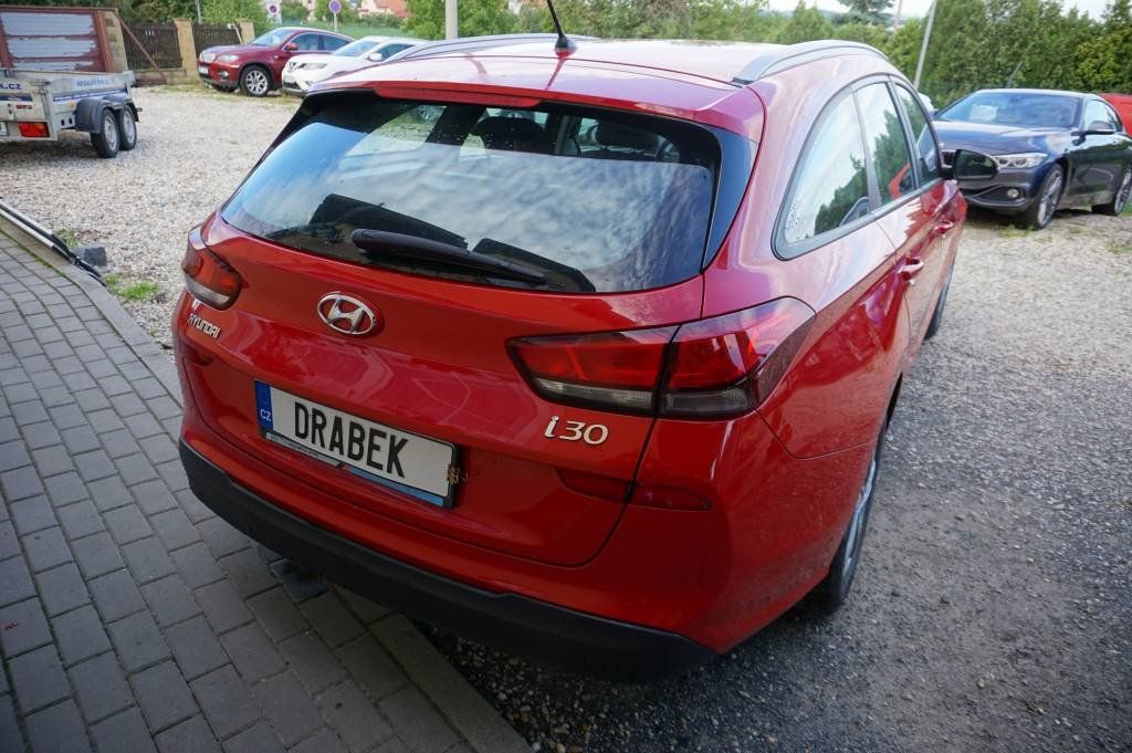 Hyundai i30, 1,6 CRDI - fotka 4