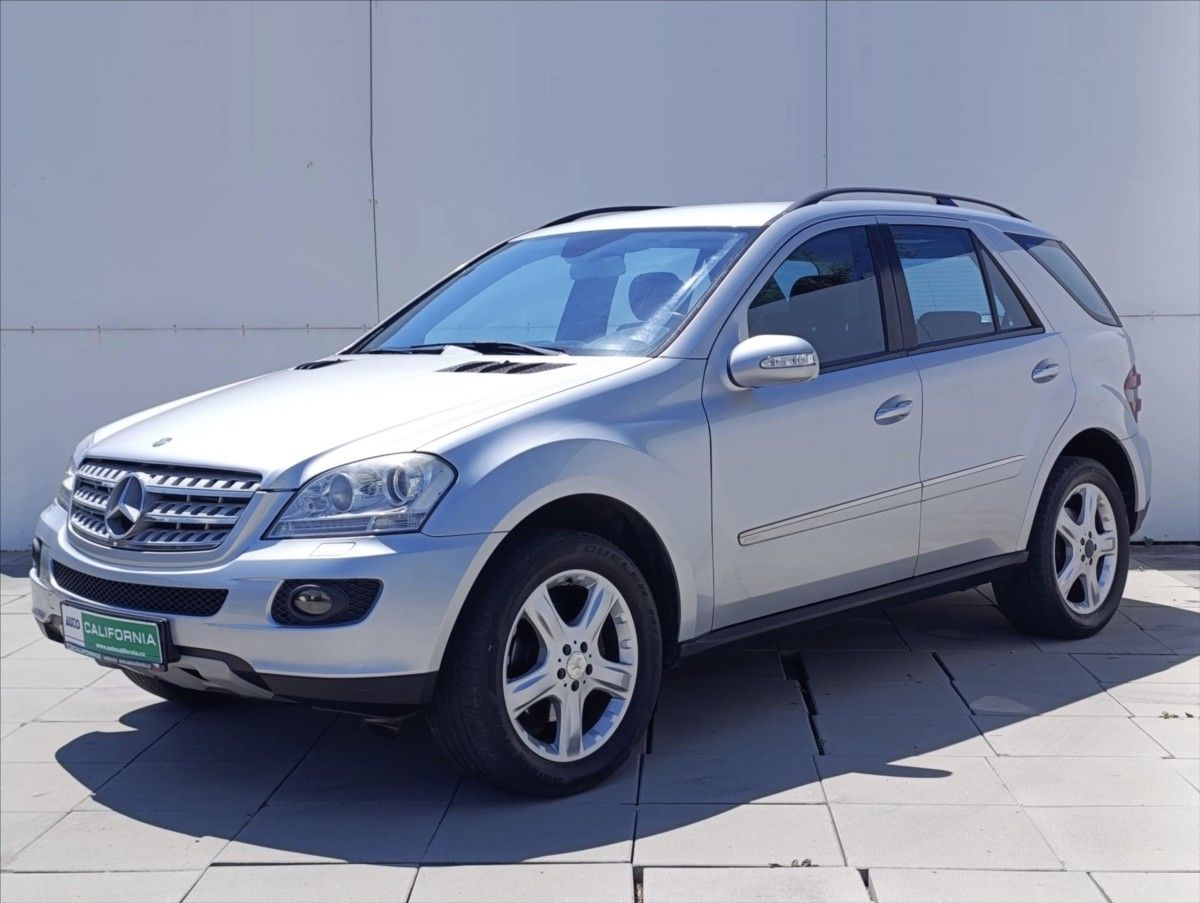 Mercedes-Benz Třídy M, 3,0 320 CDi 4Matic,Navi,Xenony