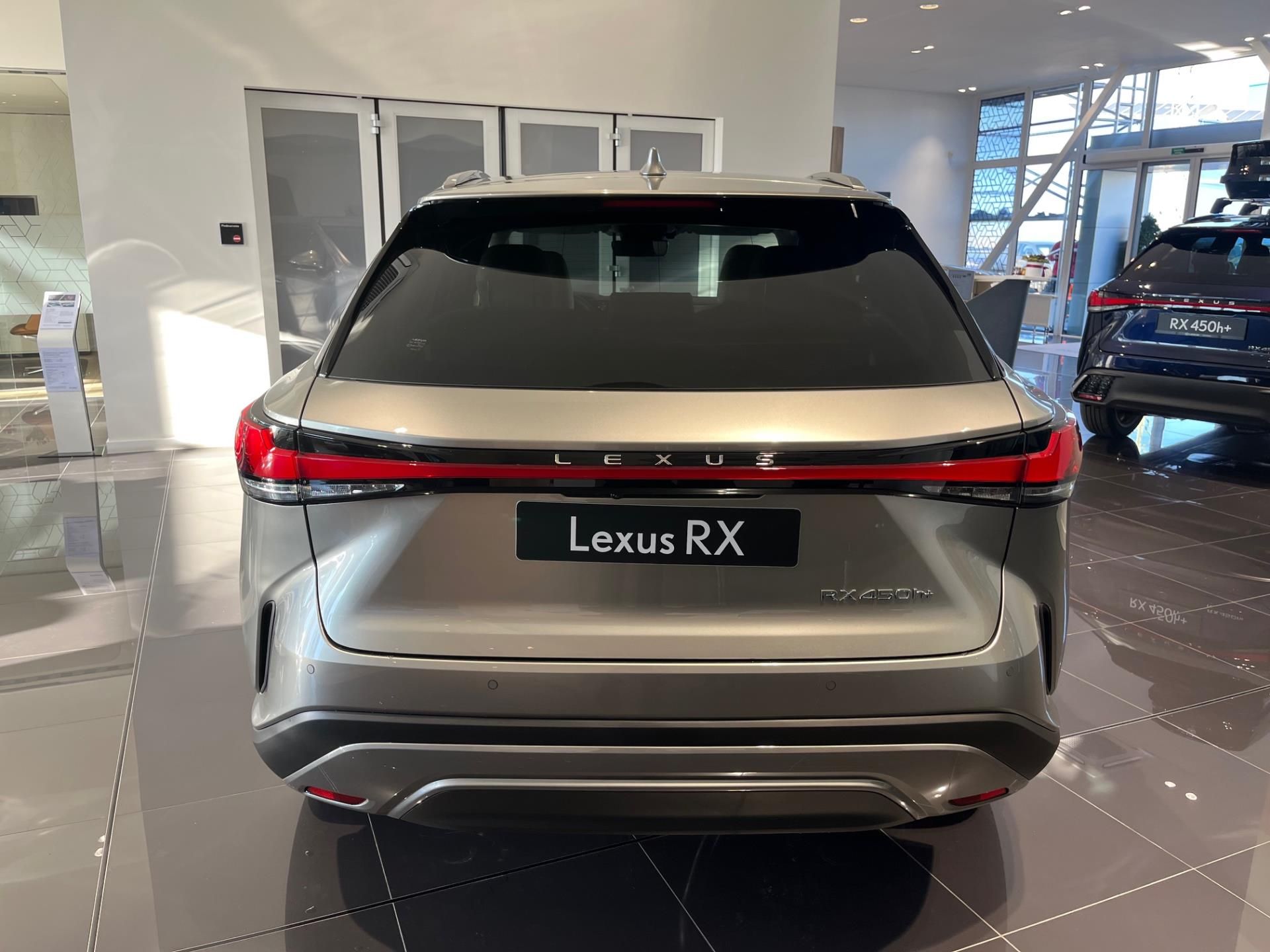 Lexus RX 450h+, EXECUTIVE PLUS - fotka 4