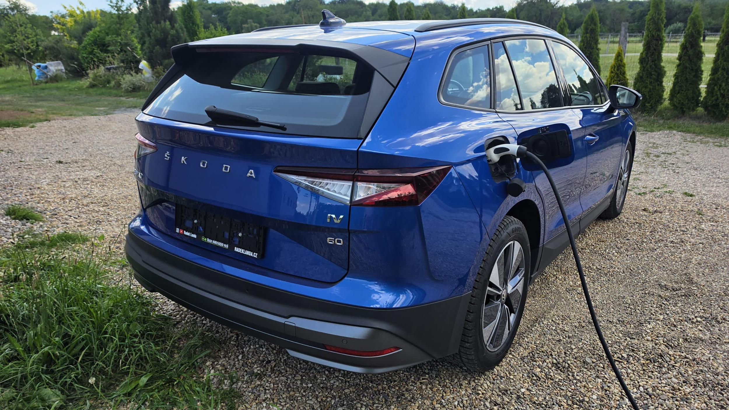 Škoda Enyaq, 62 kWh | LED - fotka 2