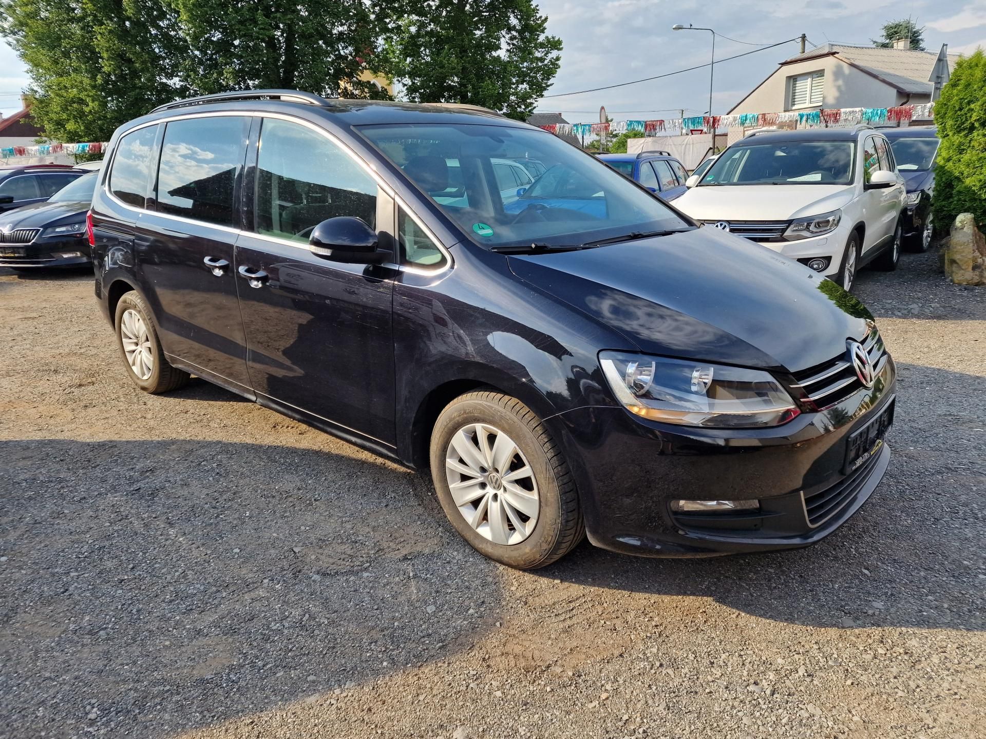 Volkswagen Sharan, 2,0TDI 4MOTION 7MÍST TAŽNÉ - fotka 3