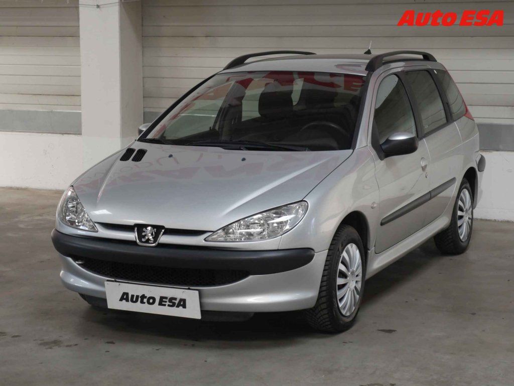 Peugeot 206, 1.4i - fotka 3
