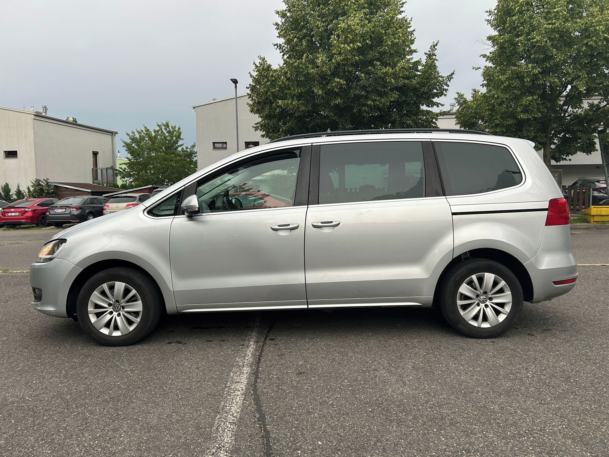 Volkswagen Sharan, Volkswagen Sharan 2.0 TDI 103 - fotka 4