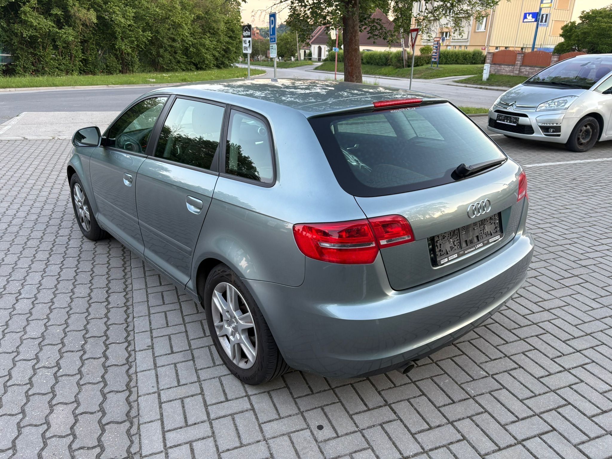 Audi A3, 1,6 MPI 75 KW naj pouze64000km - fotka 3