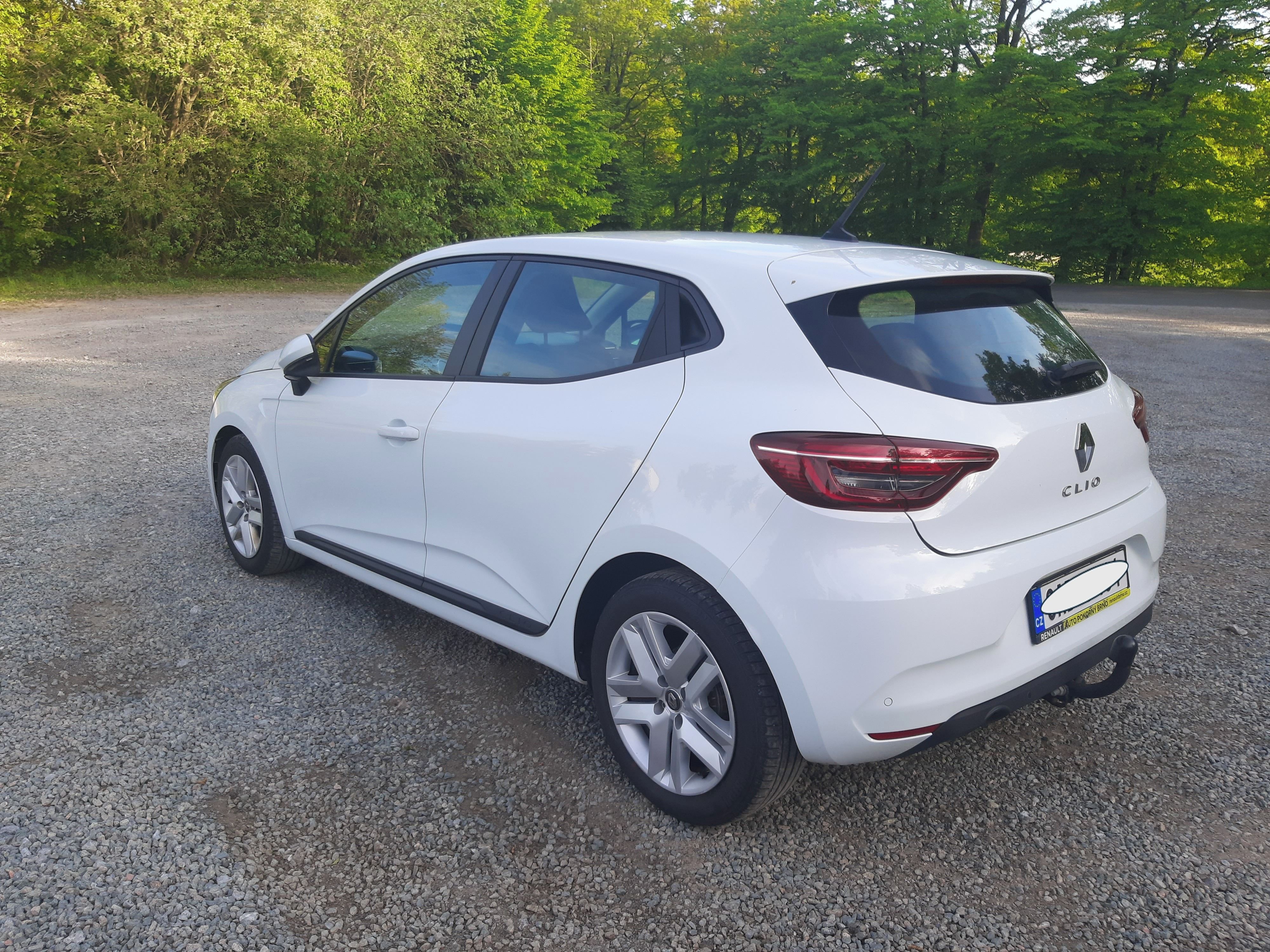 Renault Clio, 1.0 TCe, Zen, tažné - fotka 4