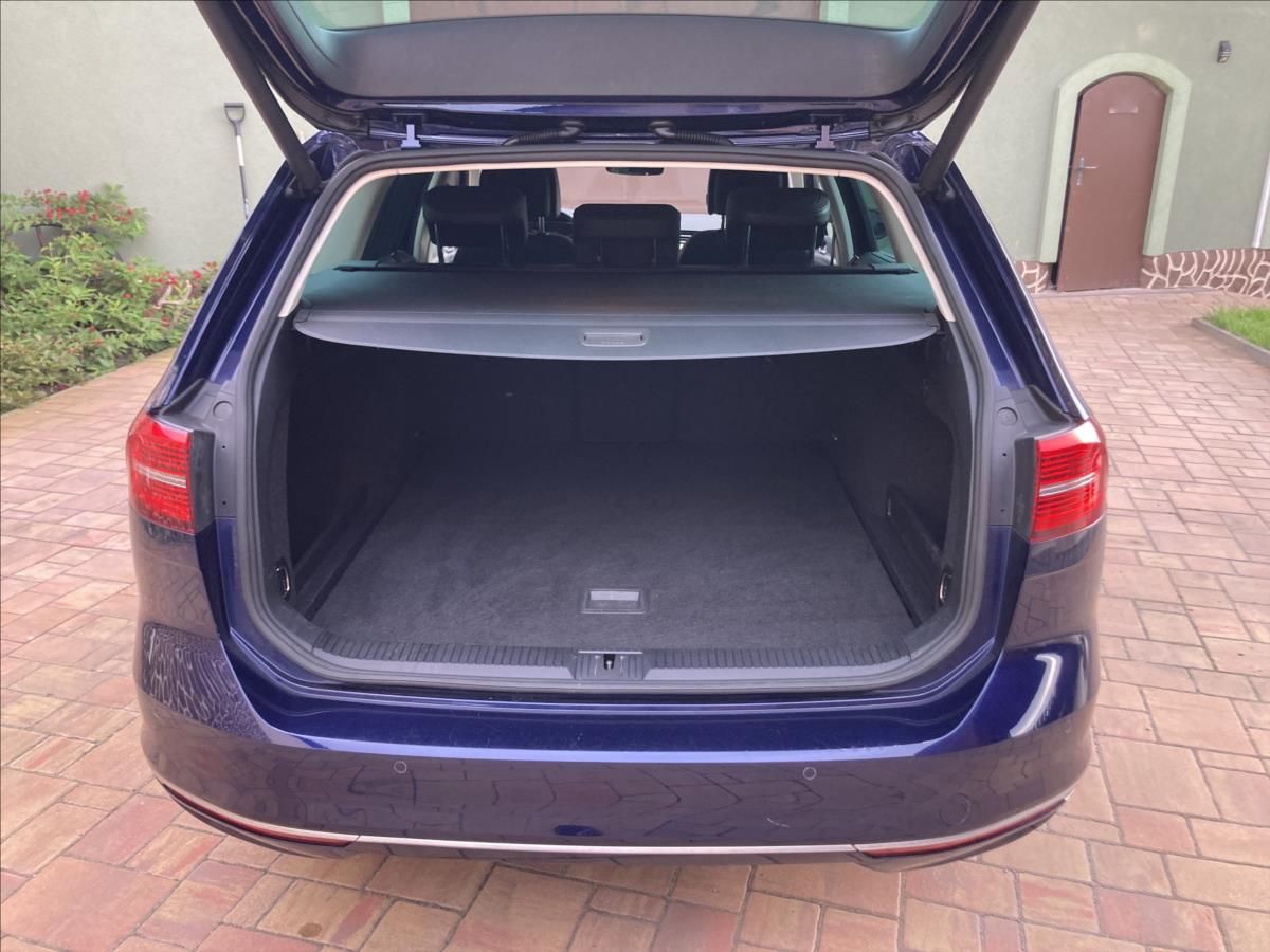 Volkswagen Passat, 1,4 TSI 110KW Higline - fotka 6