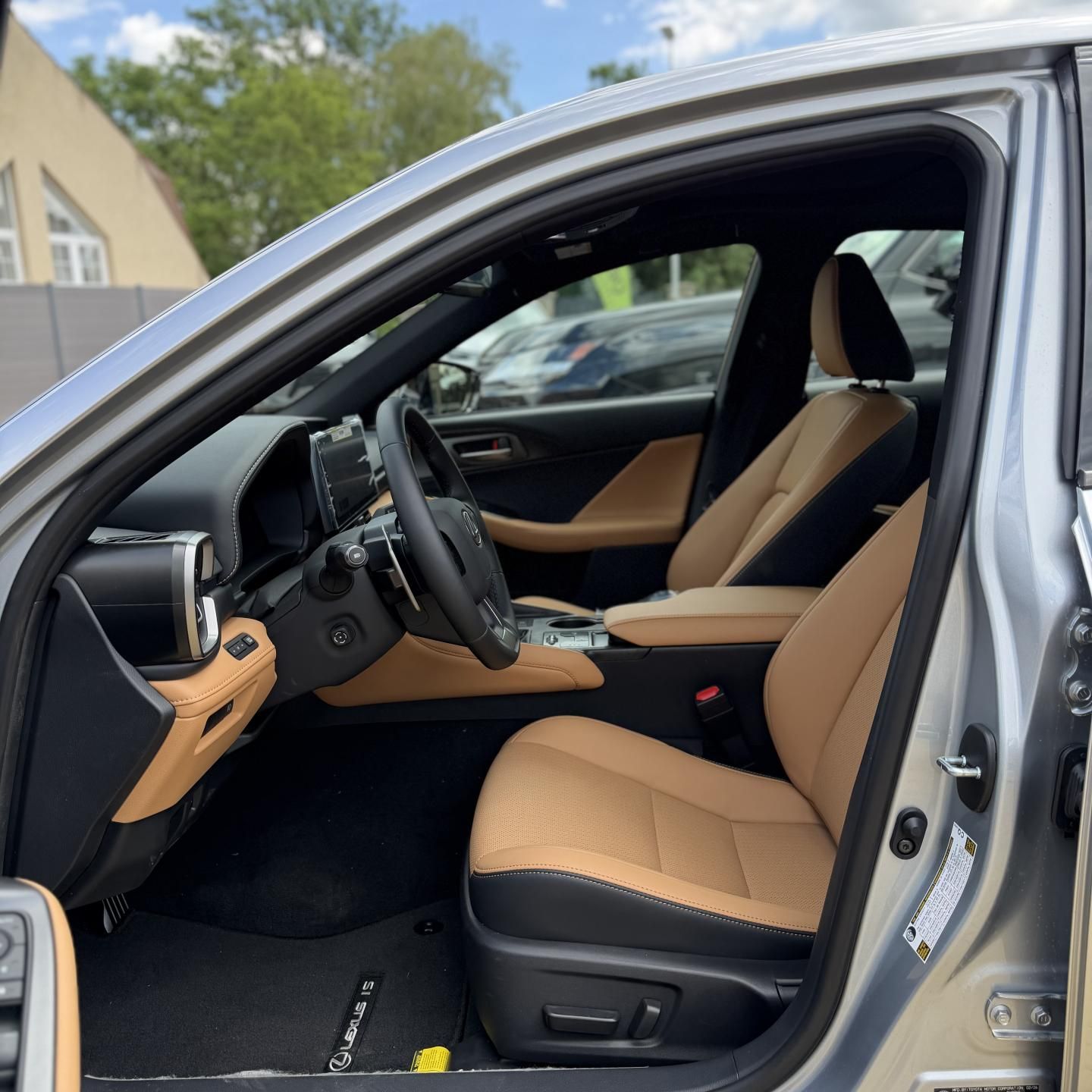 Lexus IS 350, AWD F SPORT 311 HP V6 2026 - fotka 6