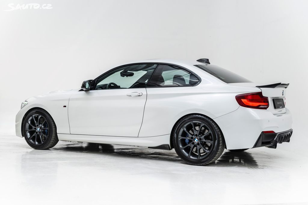 BMW Řada 2, M235i xDrive*Remus - fotka 5