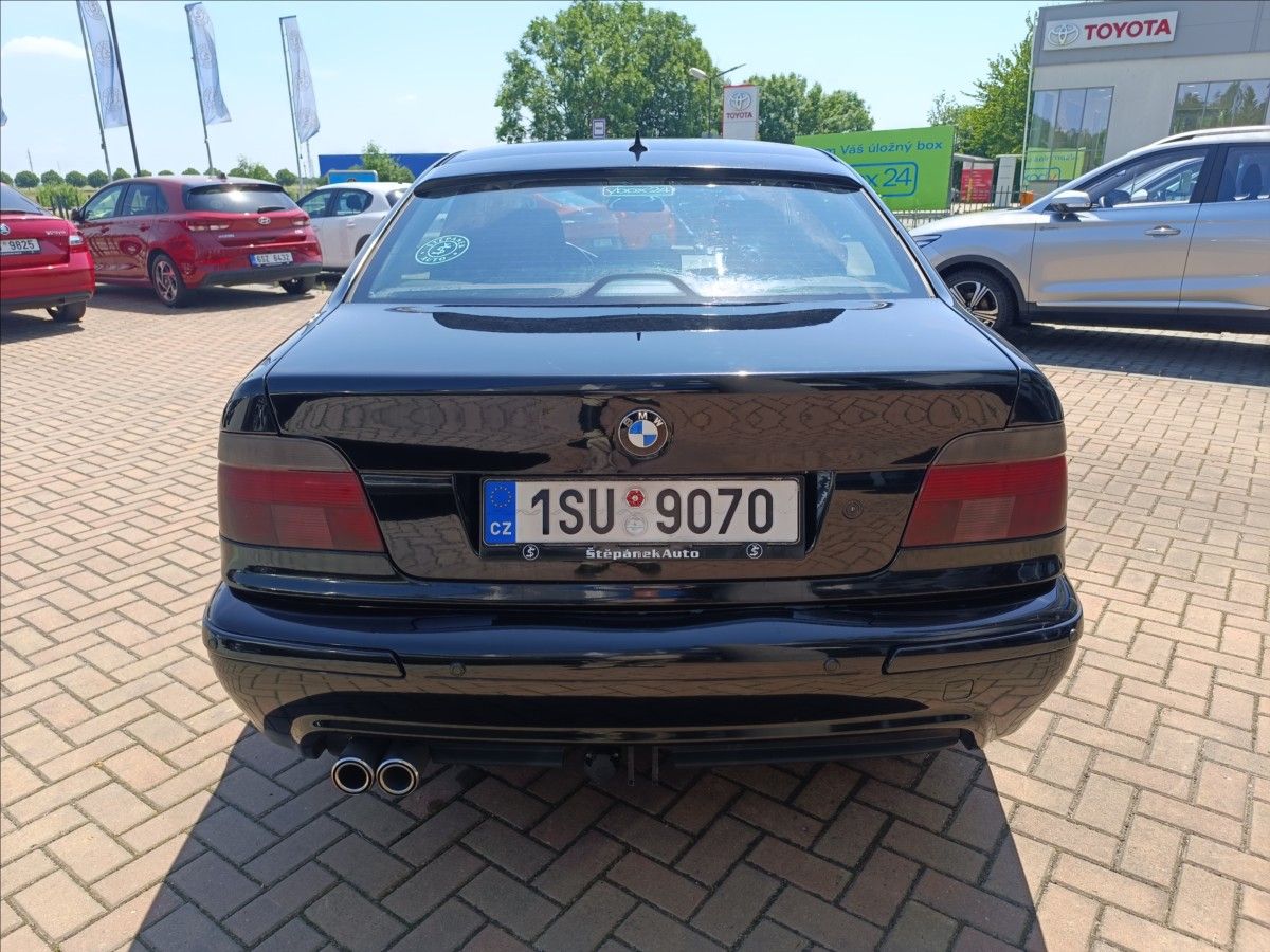 BMW Řada 5, 2,5 525d E39 - fotka 6