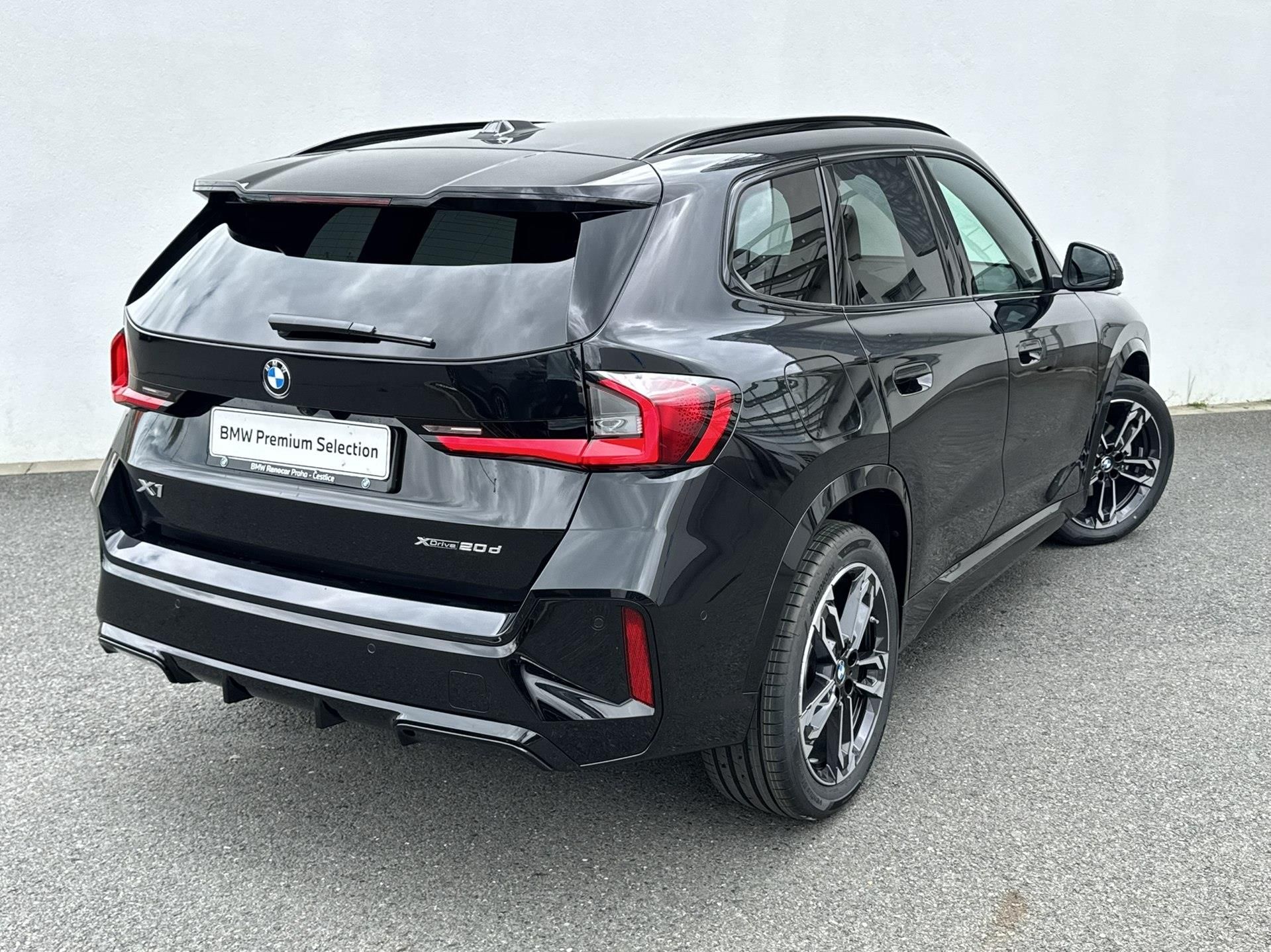 BMW X1, X1 xDrive20d - fotka 2