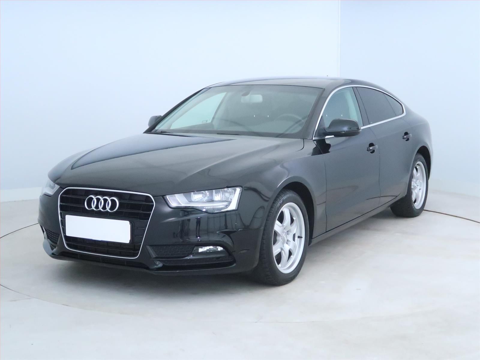 Audi A5, 1.8 TFSI - fotka 2