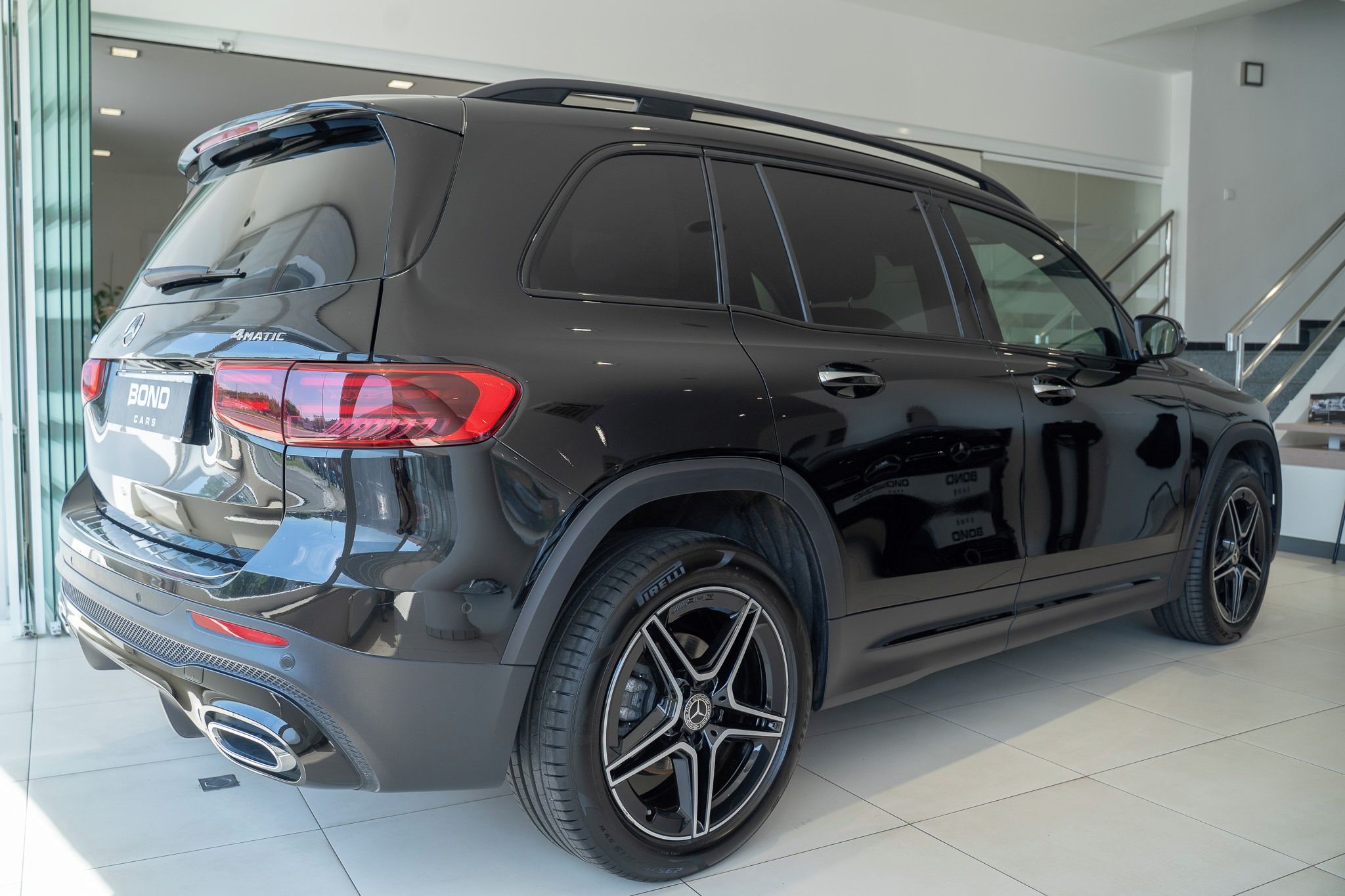 Mercedes-Benz GLB, 200 d 4M/AMGPREMIUM/ESP/LED - fotka 3