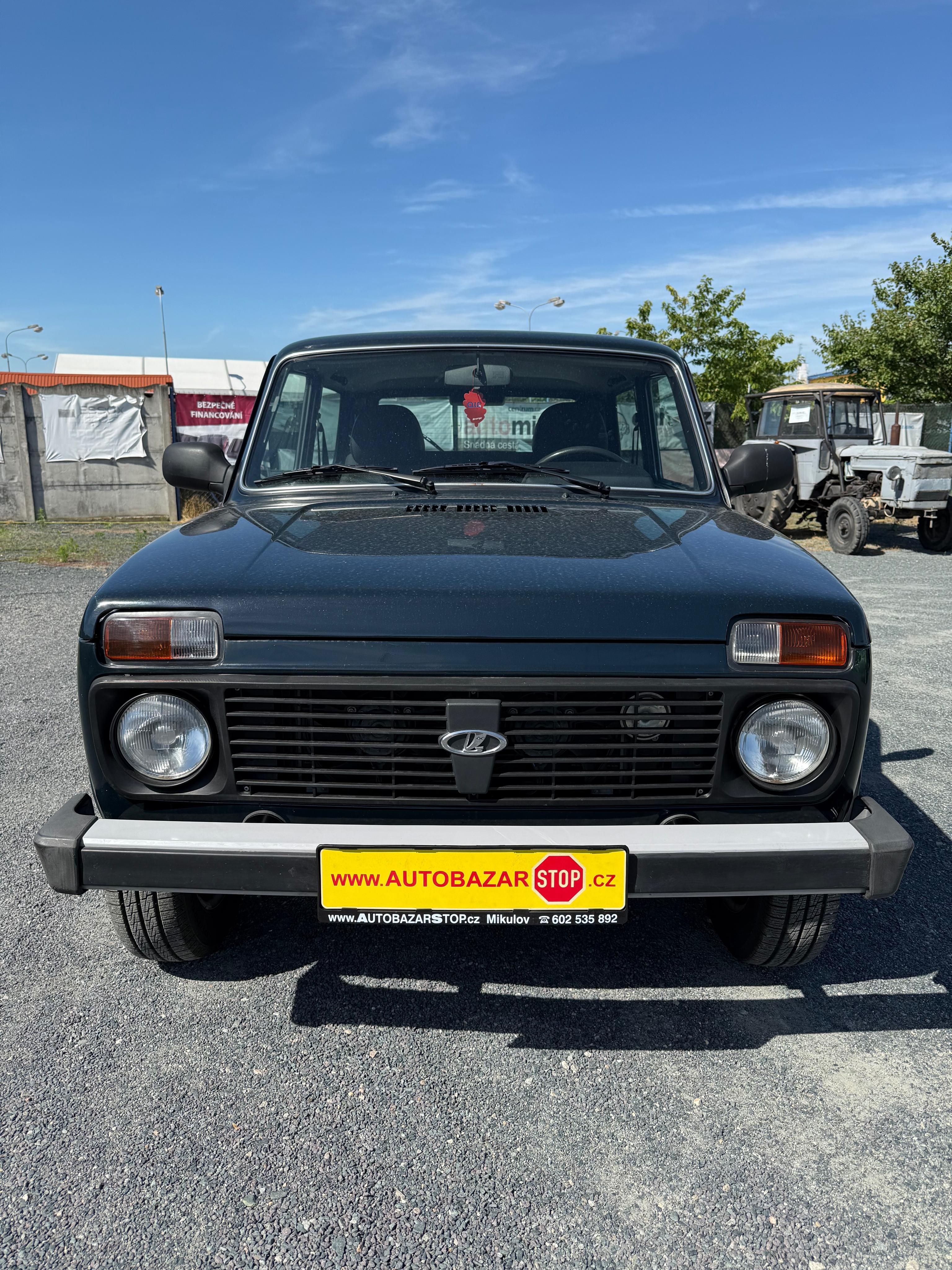 Lada Niva, 1.7i 4x4 61kW CZ 1.MAJITEL - fotka 2