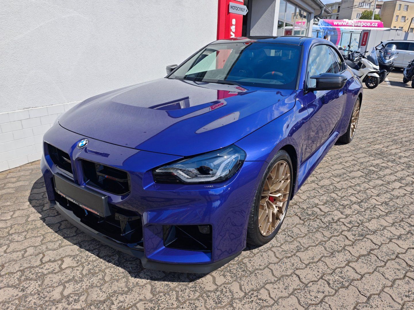 BMW M2, CS Coupe 390kW Velvet Blue - fotka 4