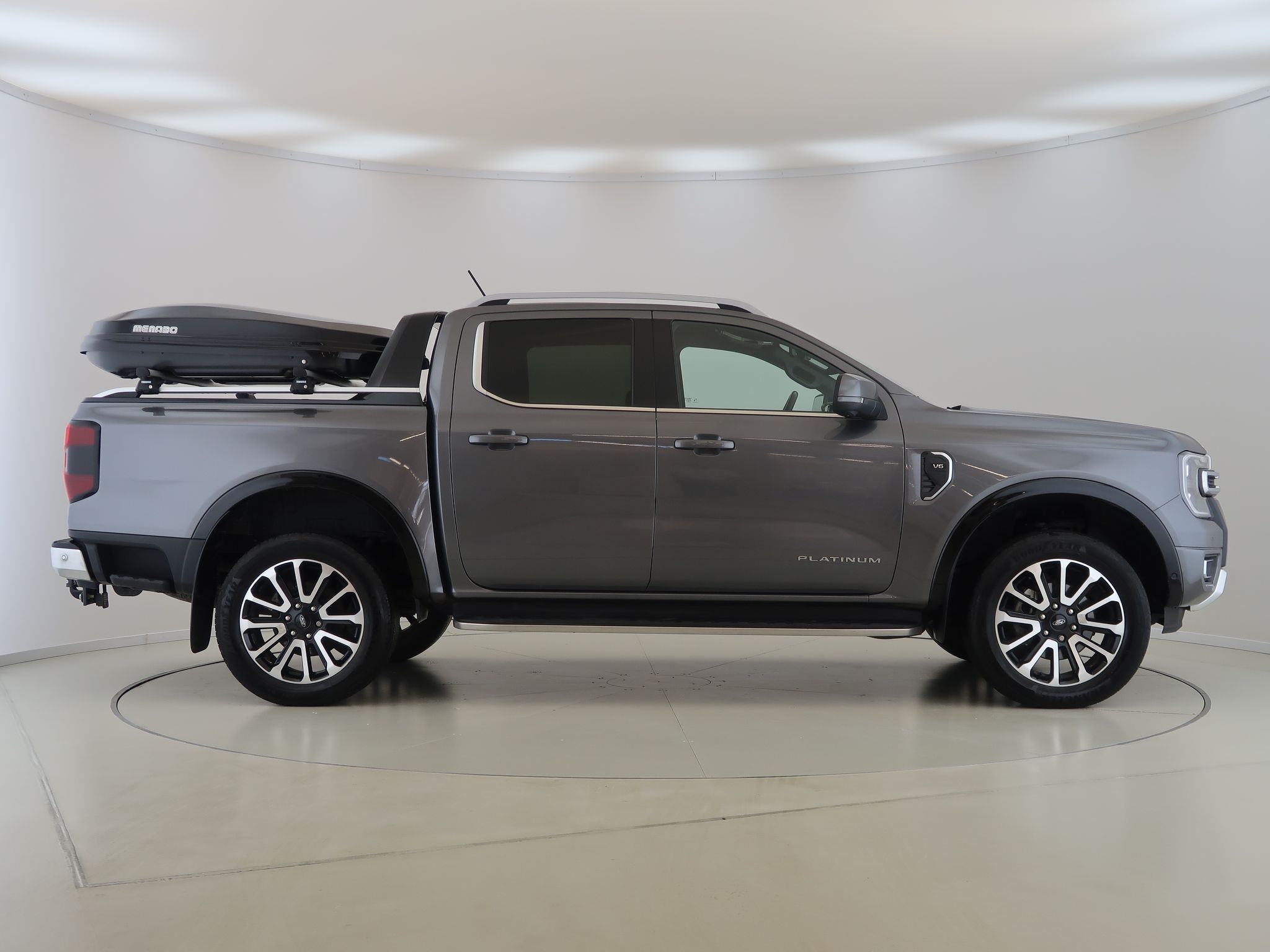 Ford Ranger, 3.0,V6,177kW,Platinum,CZ,1Maj, - fotka 4
