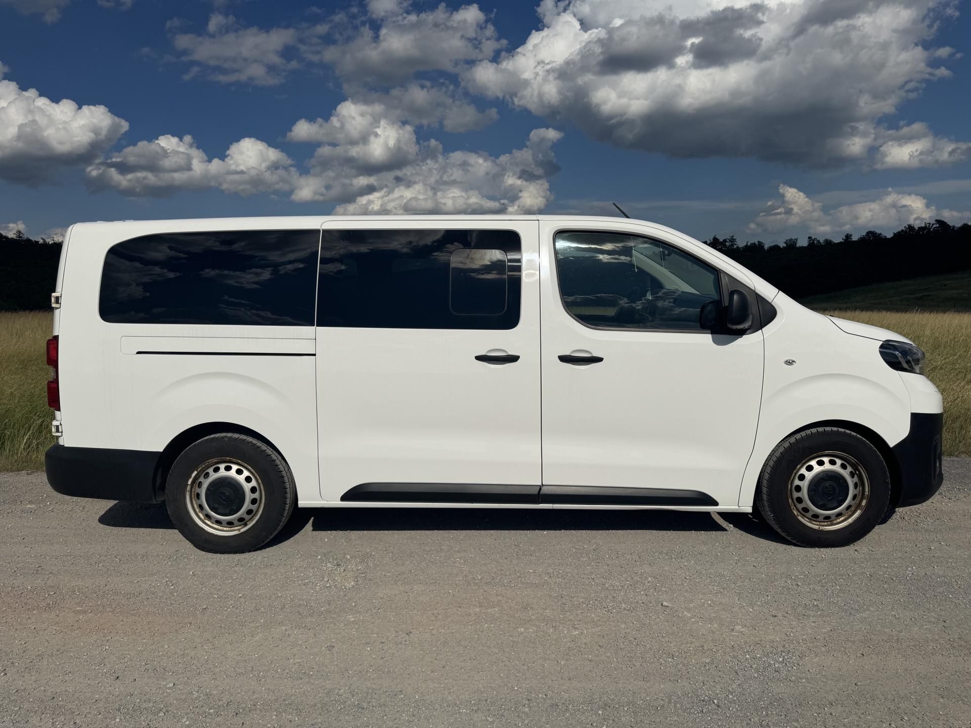 Toyota Proace Verso, 2.0D-4D 106kW 9 MÍST KOUP. ČR - fotka 6