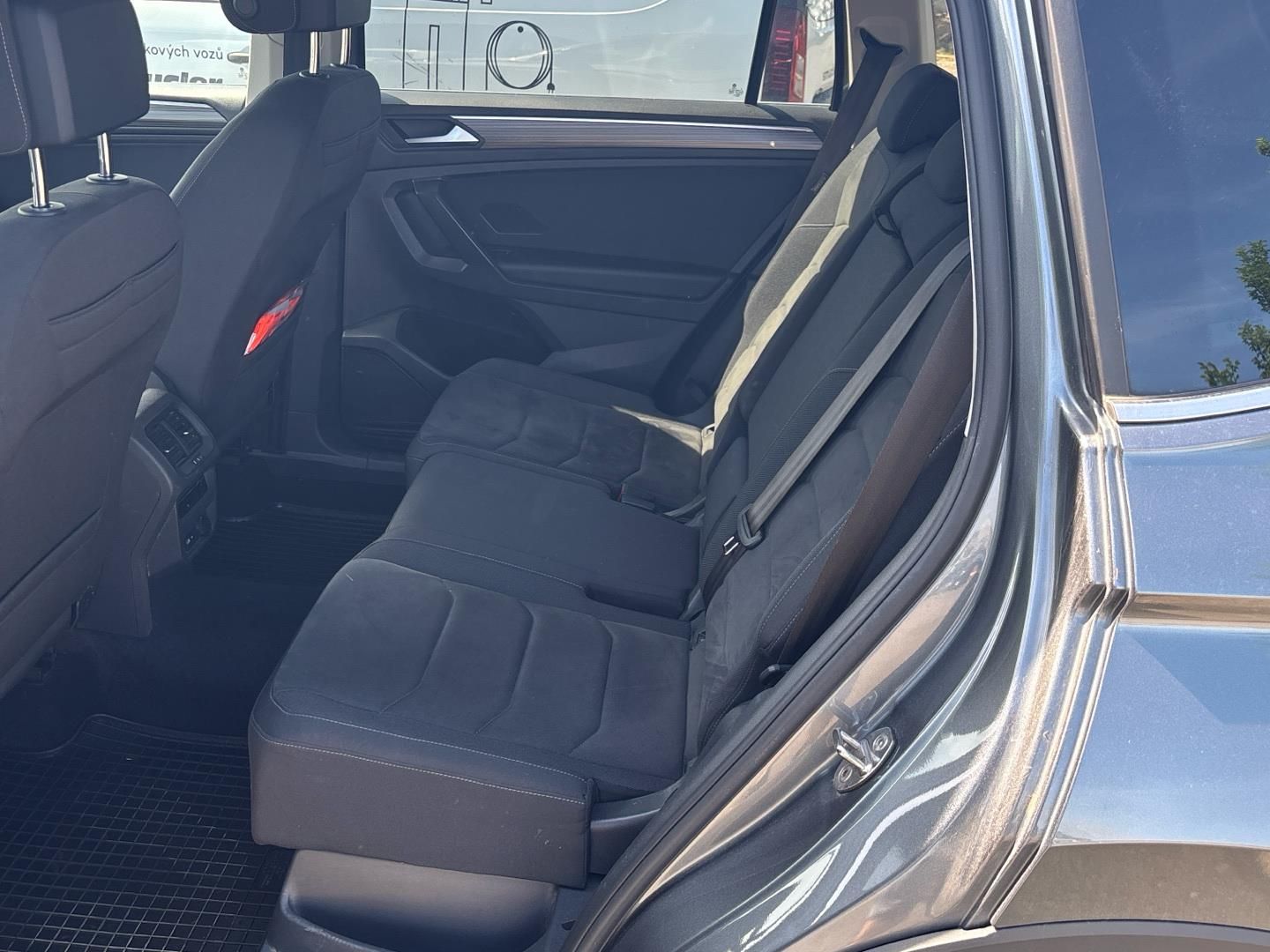 Volkswagen Tiguan Allspace, 2.0 TDI / 147 kW Elegance 4Mot - fotka 6