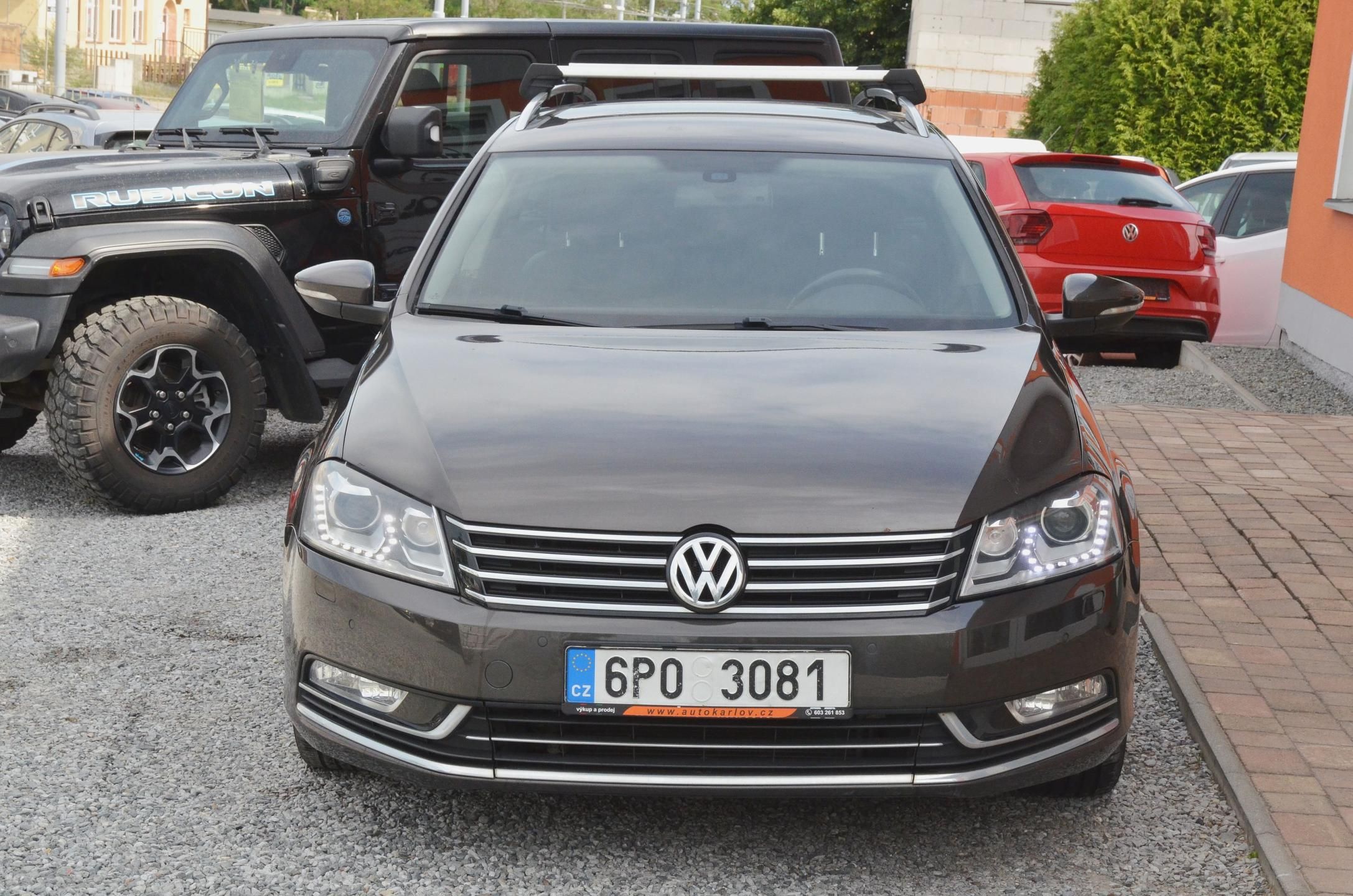 Volkswagen Passat, 2.0 TDi 103kW Highline / ČR - fotka 2