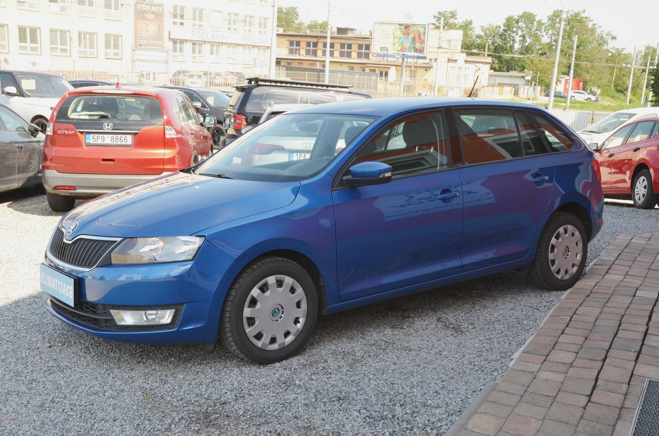 Škoda Rapid, 1.4 TDi 66kW AMB / AUT. KLIMA - fotka 3