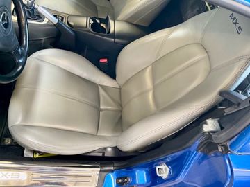 1.6i,MAGIC,AC,HARDTOP,BEZ RZI