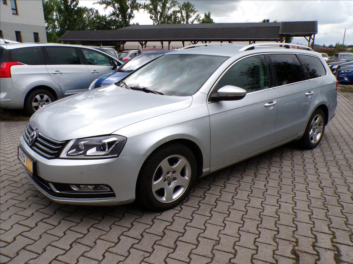 Volkswagen Passat, 2,0 TDI  AUTOMAT - fotka 3