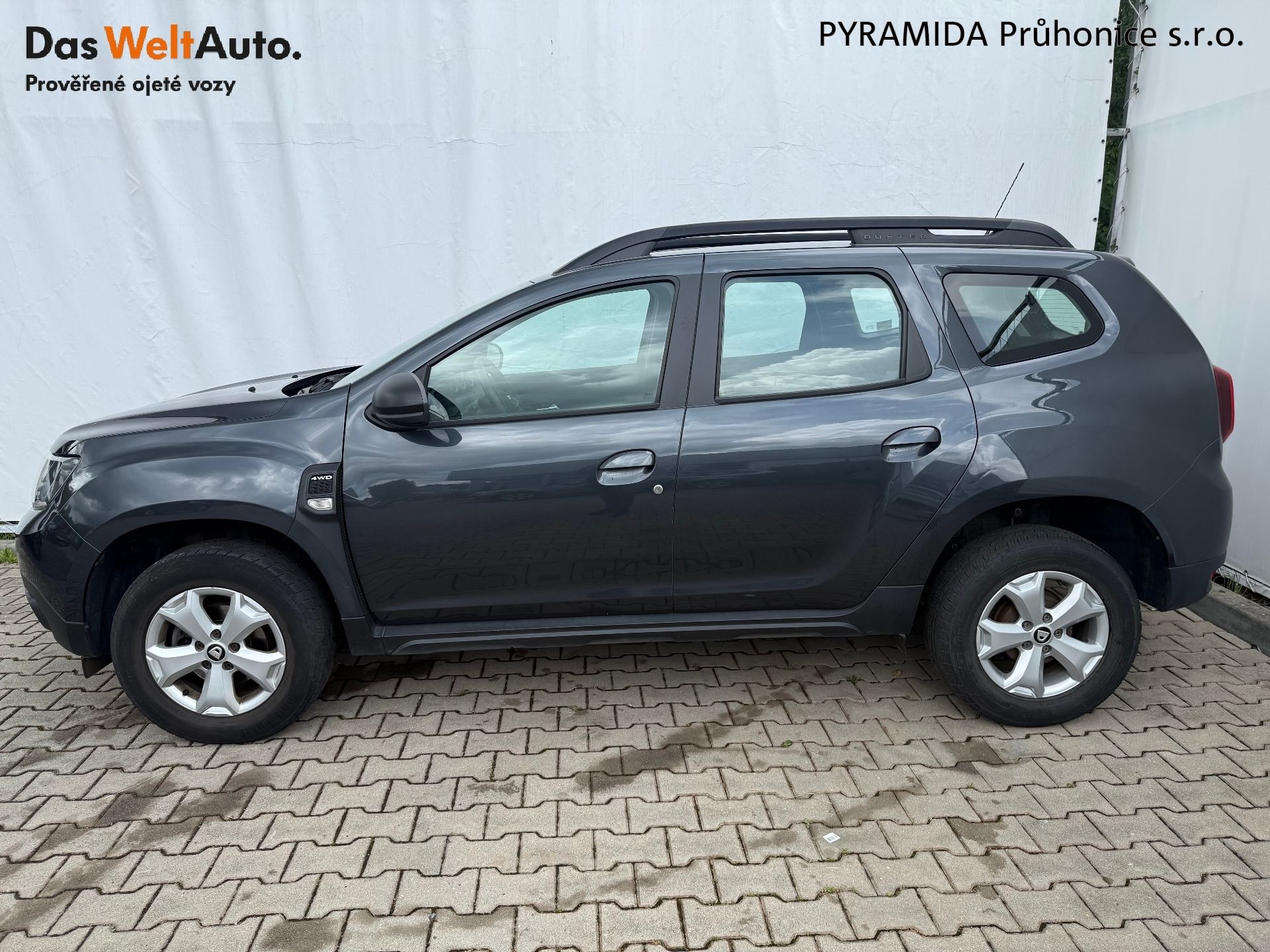 Dacia Duster, 1.3 TCe 96 kW Comfort 4x4 - fotka 3