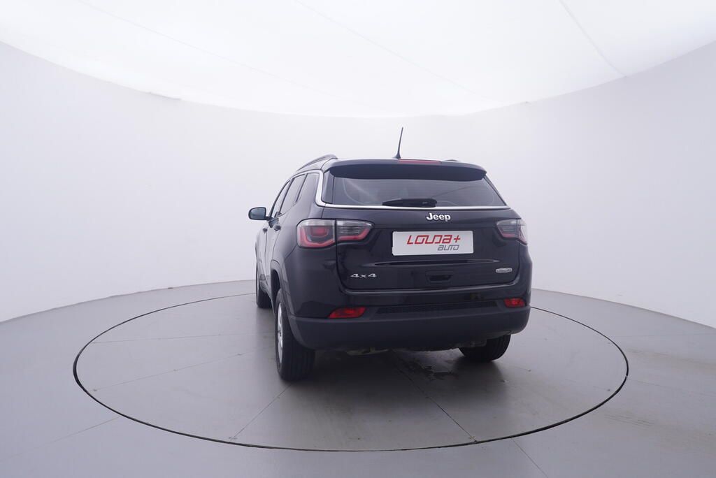Jeep Compass, 2.0 M-Jet 103 kW - fotka 4