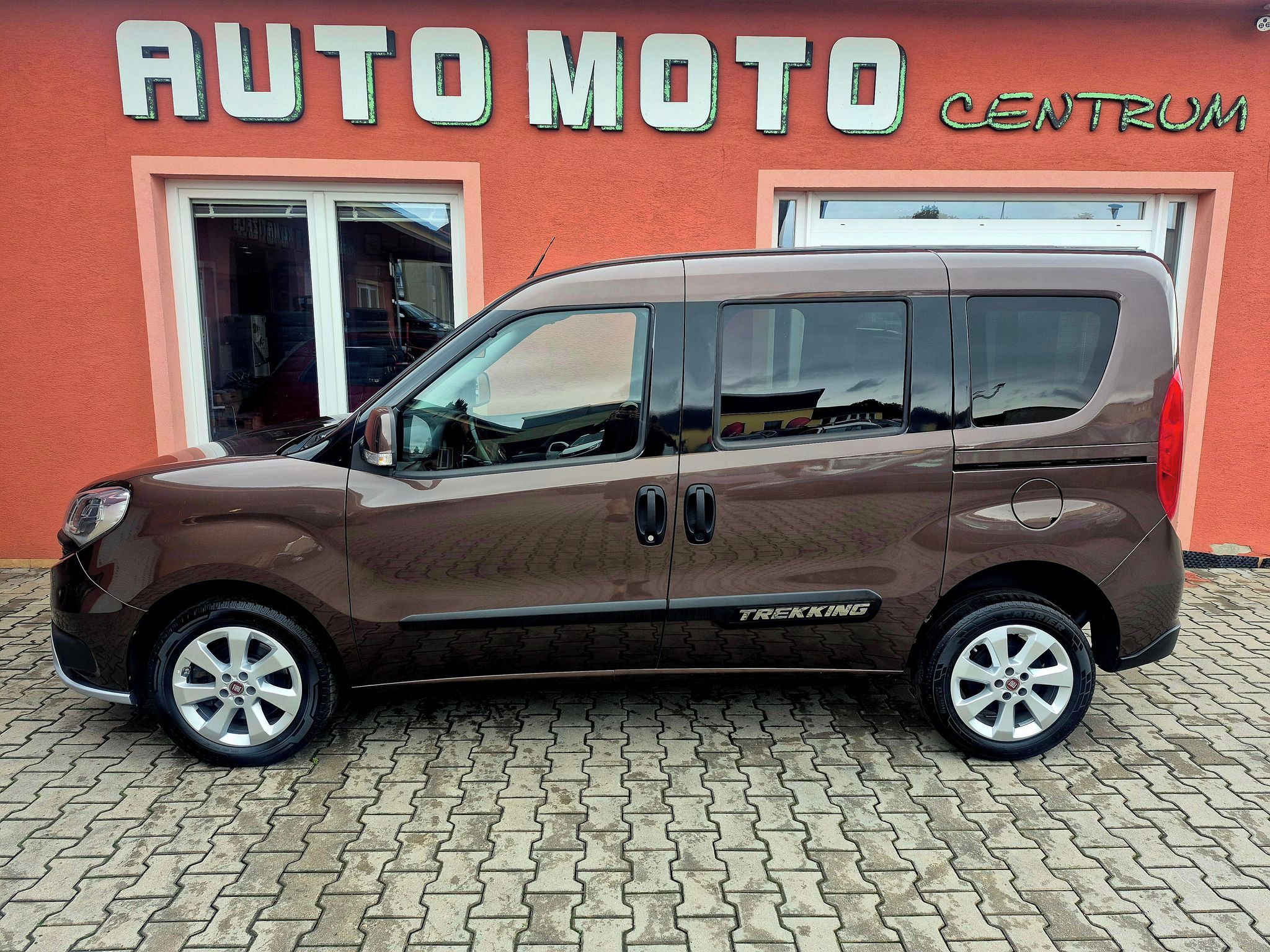 Fiat Dobló, 1.6 JTDM Lounge 88 kW - fotka 2