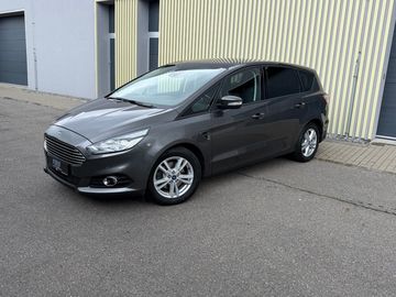 2.0TDCi 140kW! 7 míst! WEBASTO