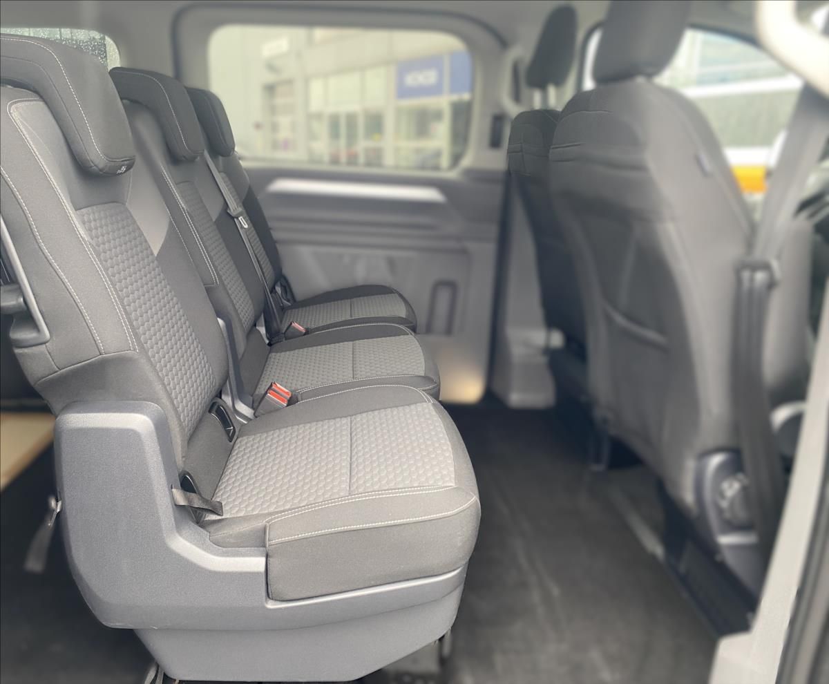 Volkswagen Caravelle, 2,0 TDI 8AUT DR 4M Style - fotka 6