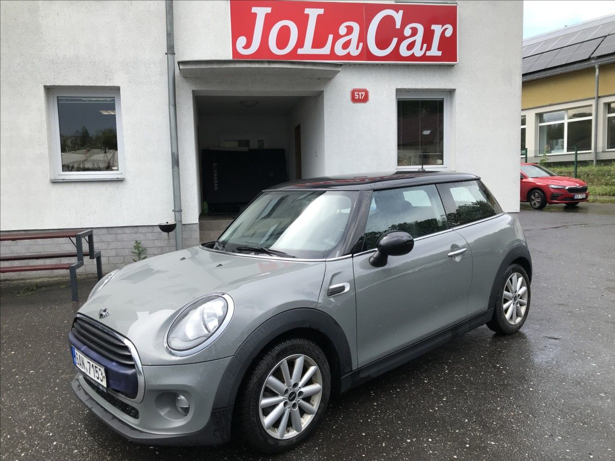 Mini Cooper, 1,5 D 85kW Automat 4x2 - fotka 2