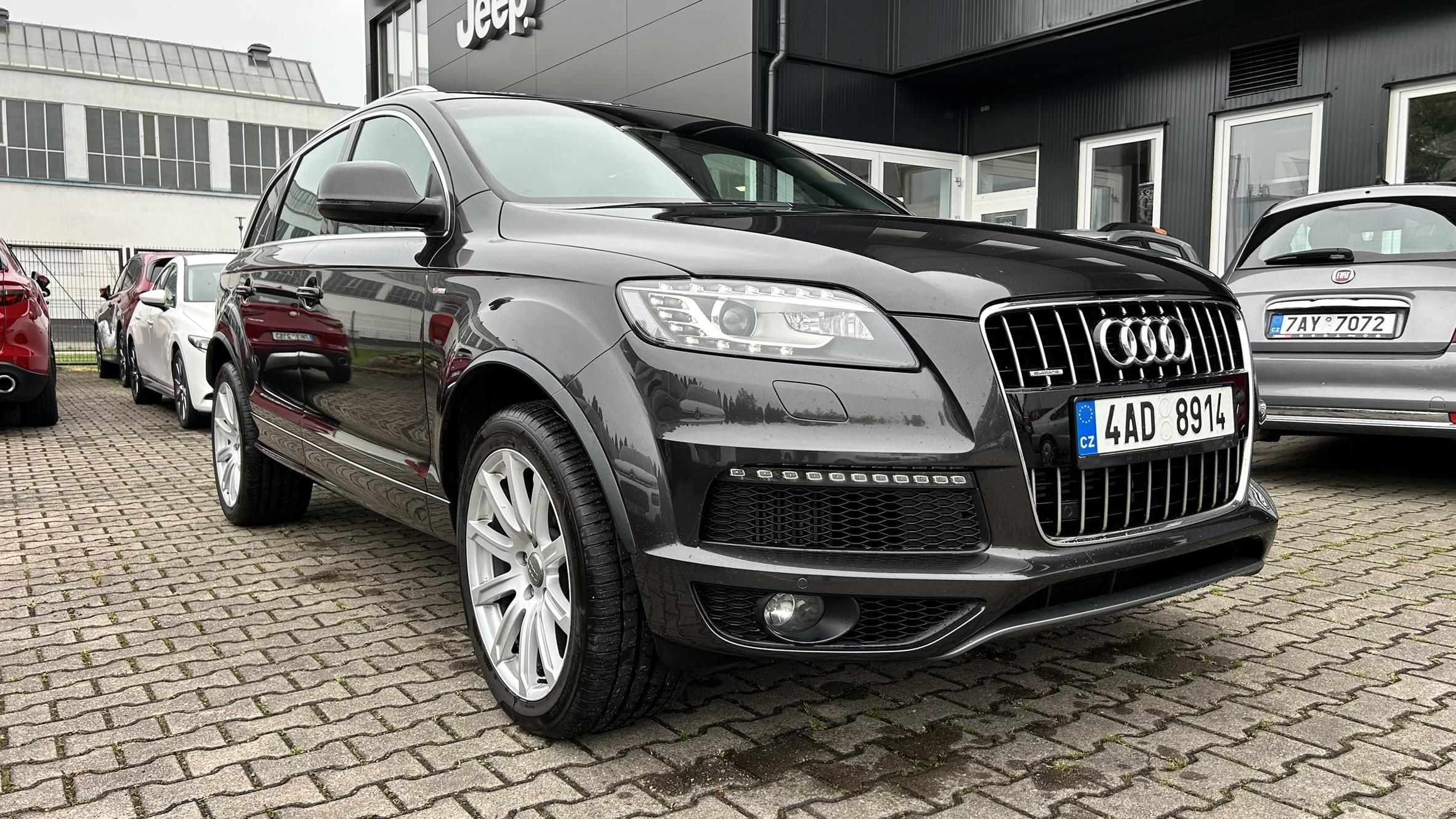 Audi Q7, 3.0 TDI 180 kW Sline - fotka 4