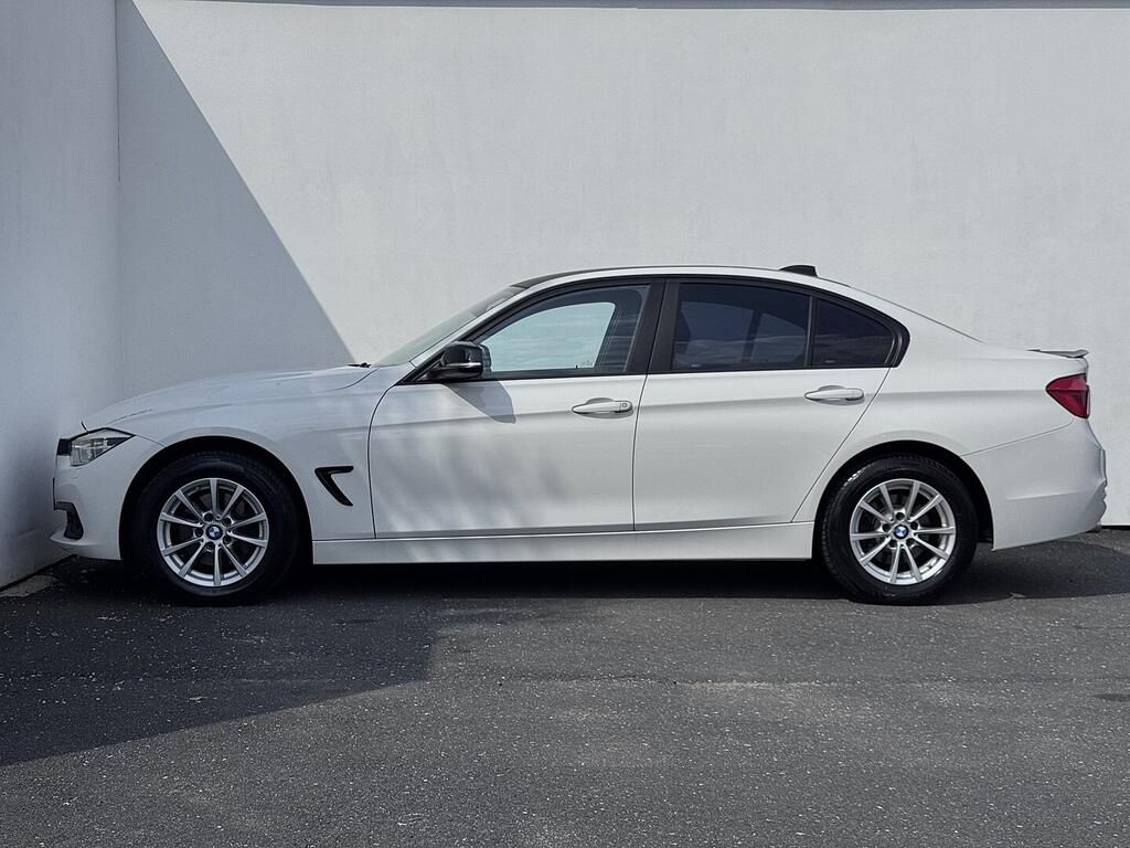 BMW Řada 3, 2.0 D xDrive 140 kW - fotka 3