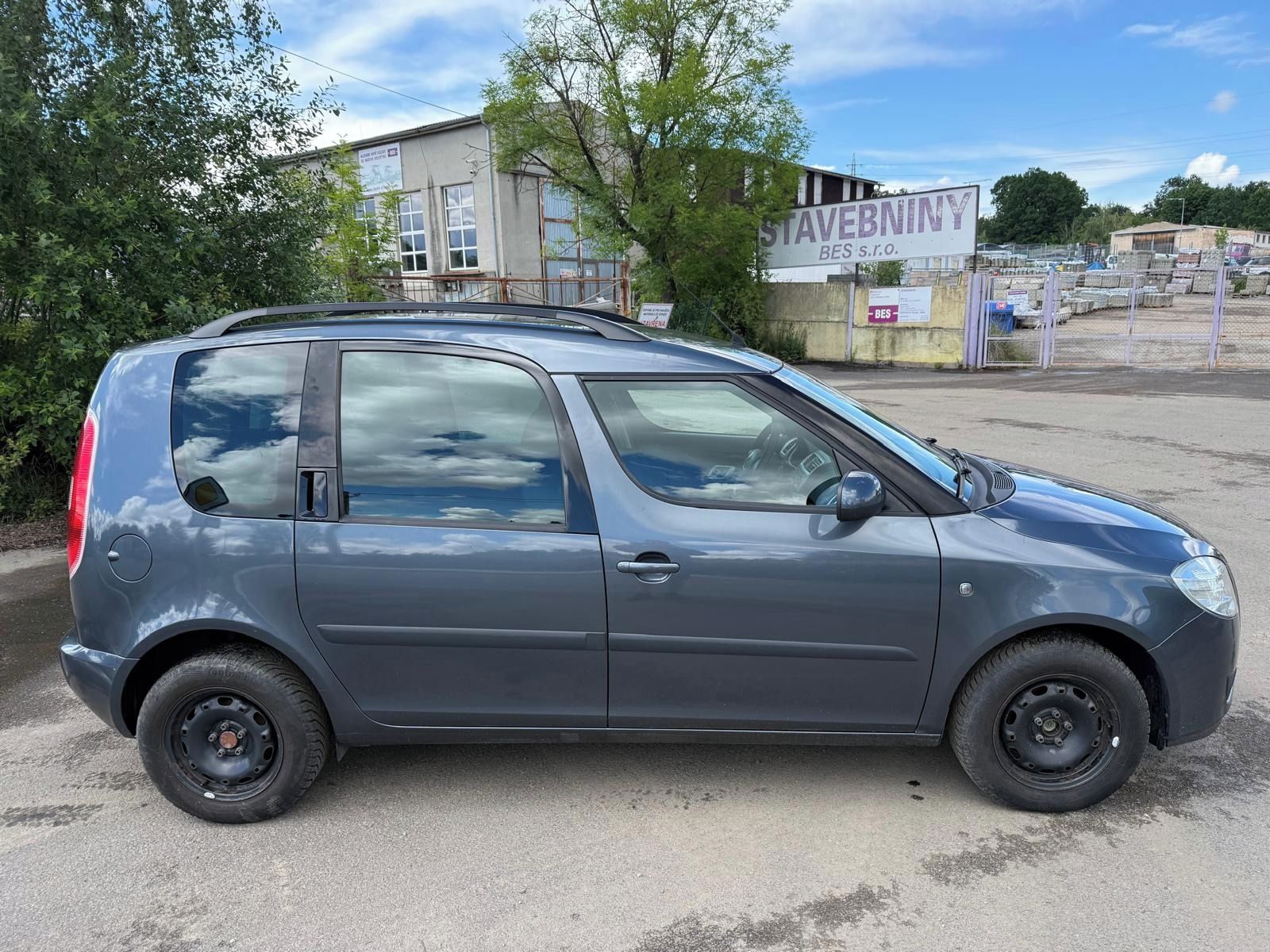 Škoda Roomster, 1.2 HTP 51kW klima tažné - fotka 6