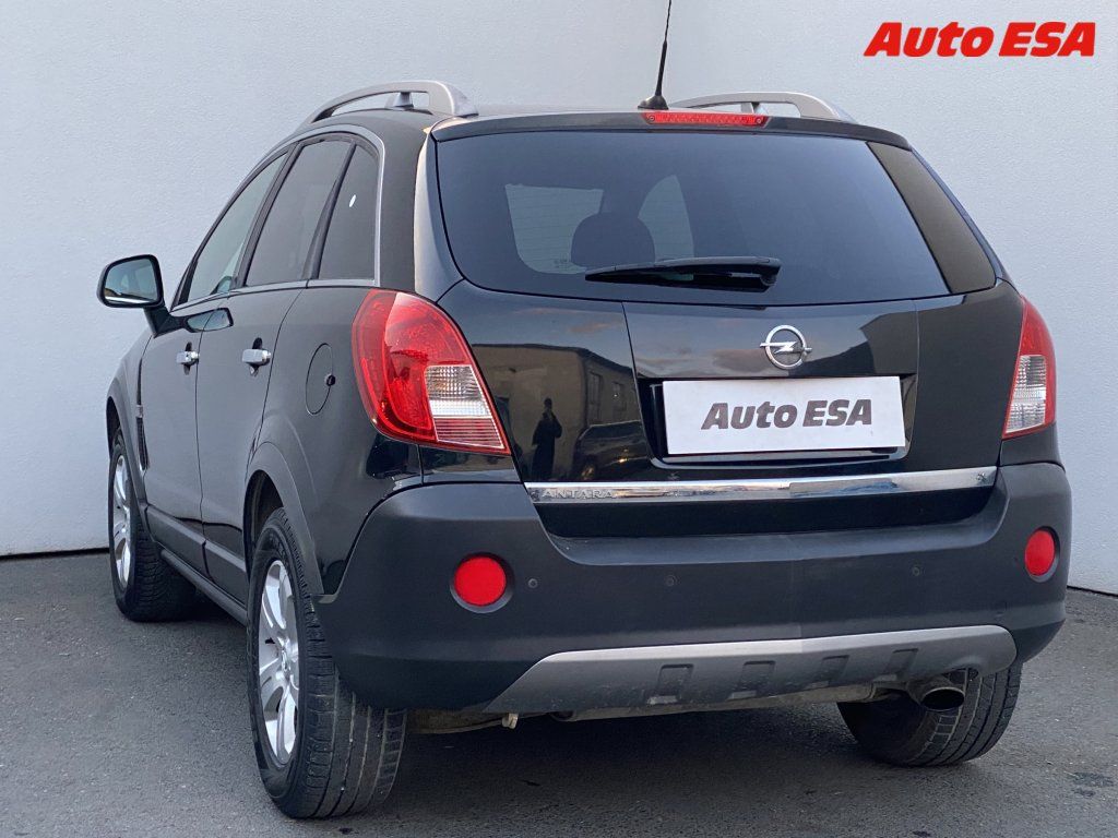 Opel Antara, 2.4 4x4,Cosmo,bixen,+ALU - fotka 6