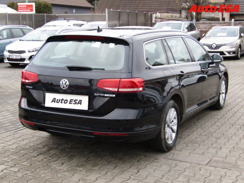 Volkswagen Passat, 2.0 TDi,DSG,navi,STK12/27 - fotka 4