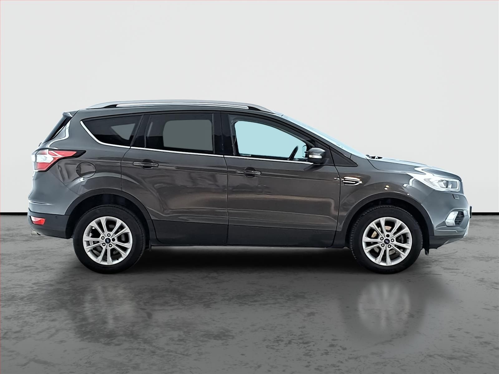 Ford Kuga, 1.5 EcoBoost, ČR,1.maj - fotka 6