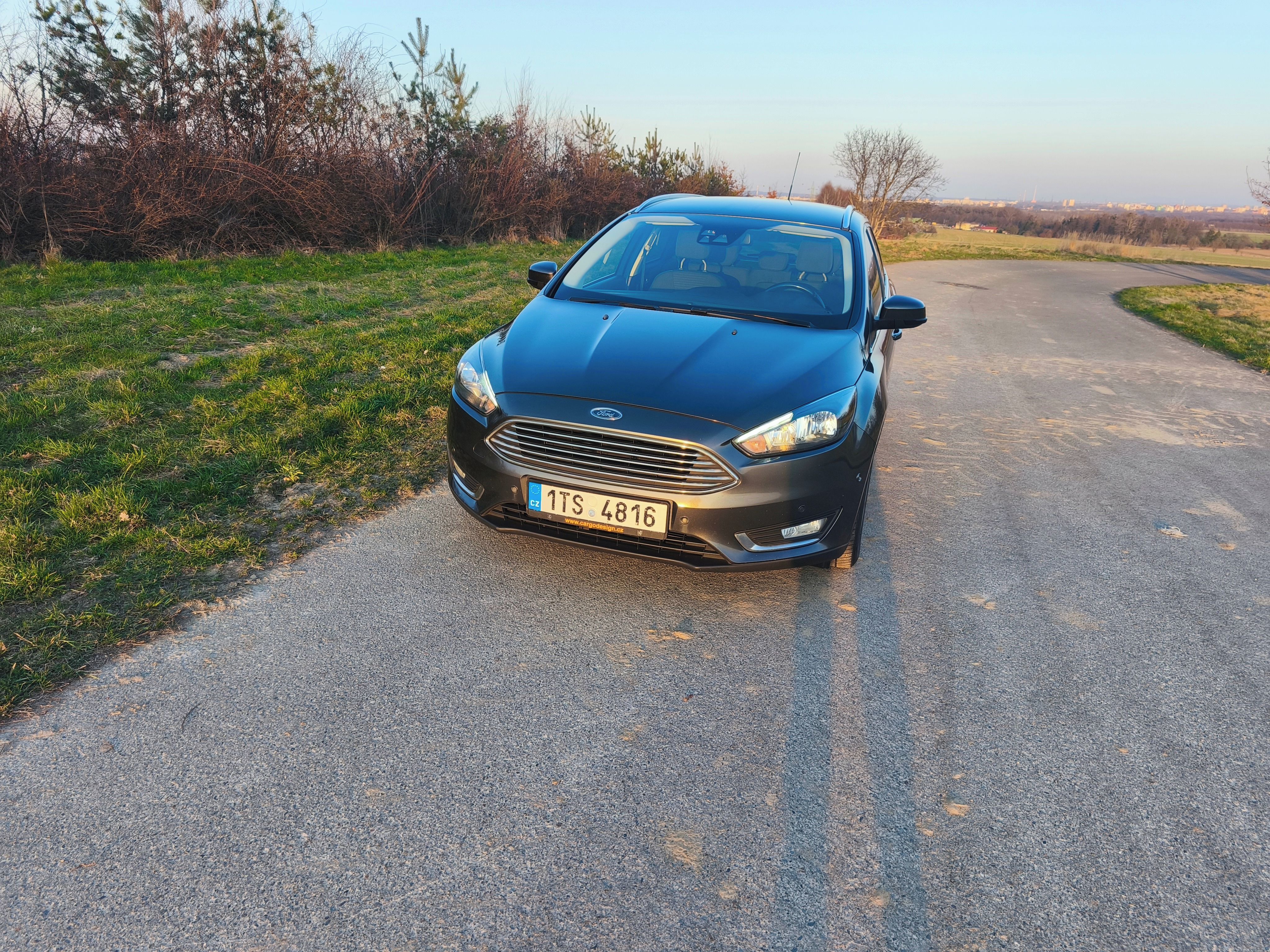 Ford Focus, 2.0 - fotka 2