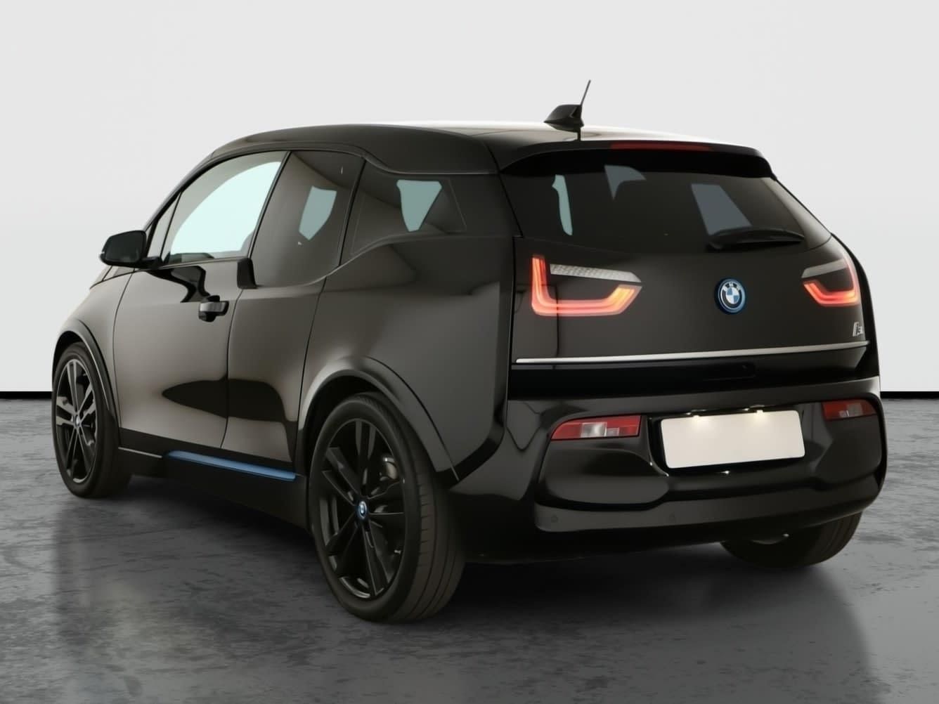 BMW i3, i3s 120Ah BEV, SoH 87% - fotka 4